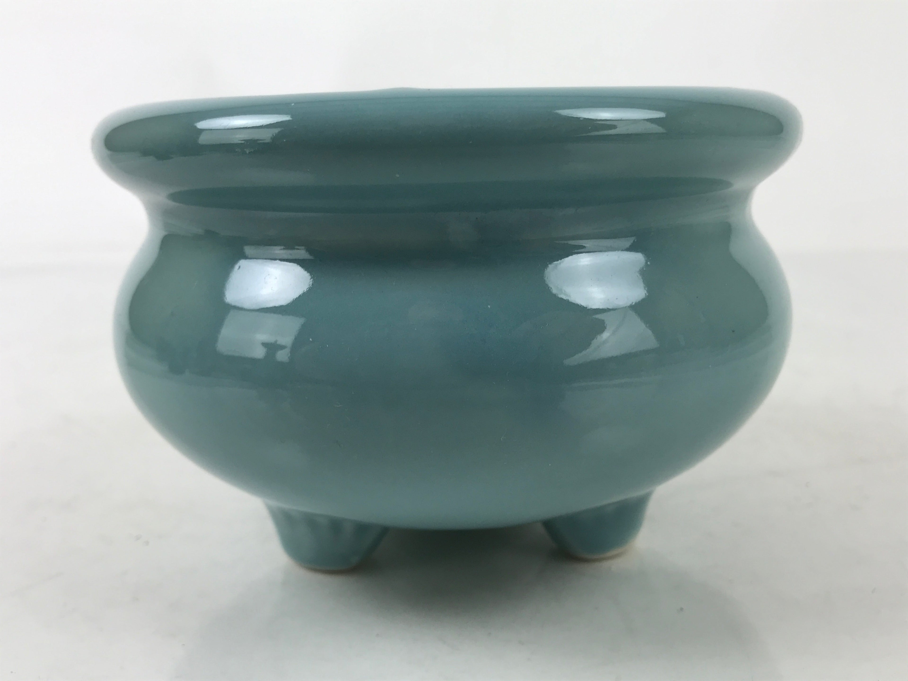 Japanese Buddhist Altar Porcelain Incense Burner Koro Vtg Celadon Blue BA532