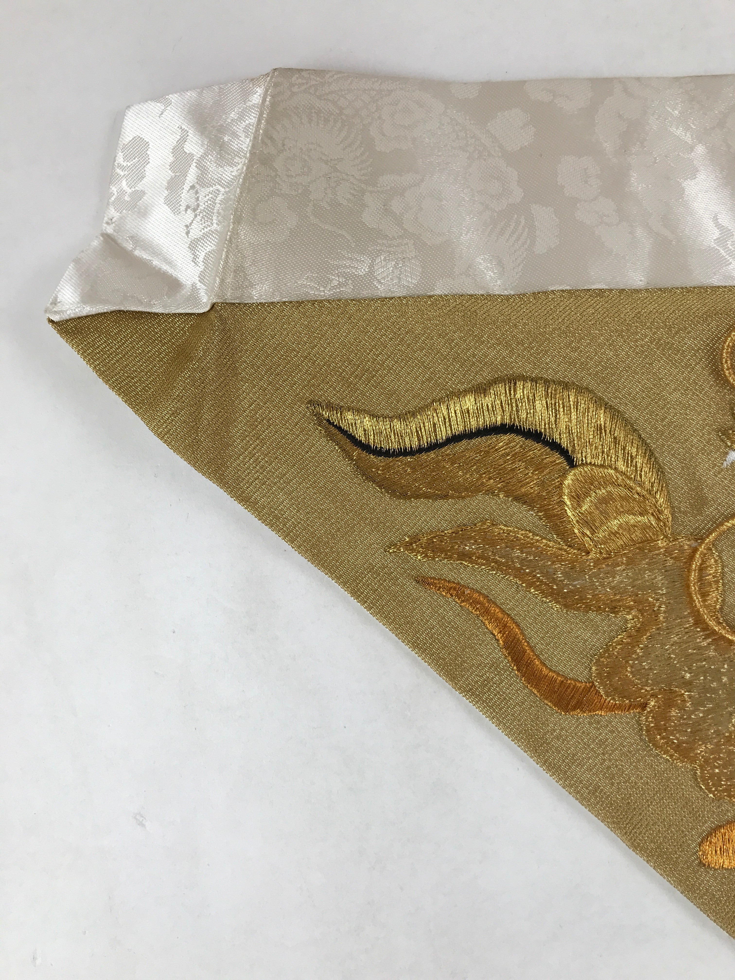 Japanese Buddhist Altar Silk Cloth Uchishiki Vtg Dragon Gold White BA256