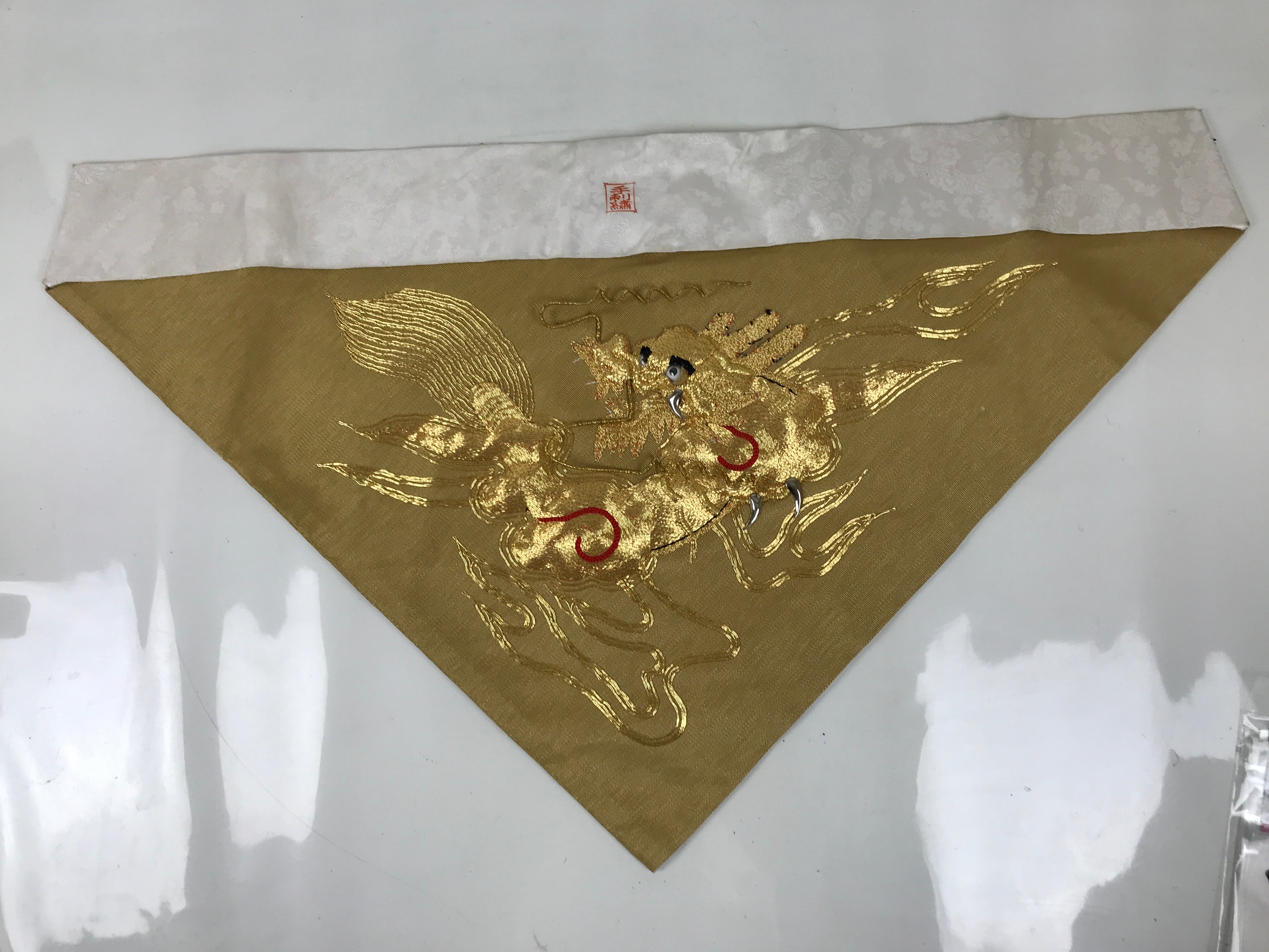 Japanese Buddhist Altar Silk Table Cloth Uchishiki Embroidered Gold Dragon UC40