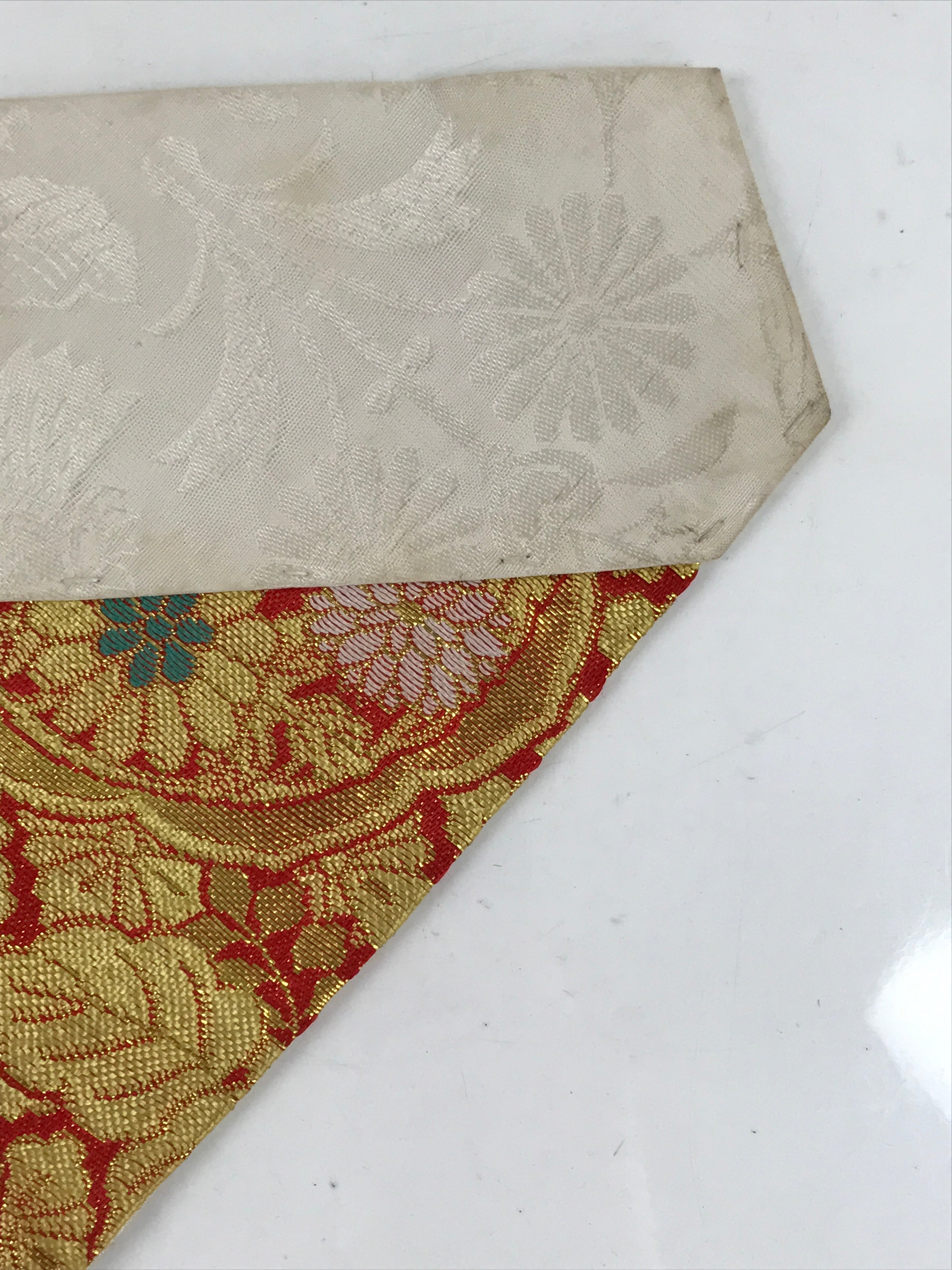 Japanese Buddhist Altar Silk Table Cloth Uchishiki Vtg Red Gold Flower Leaf UC10