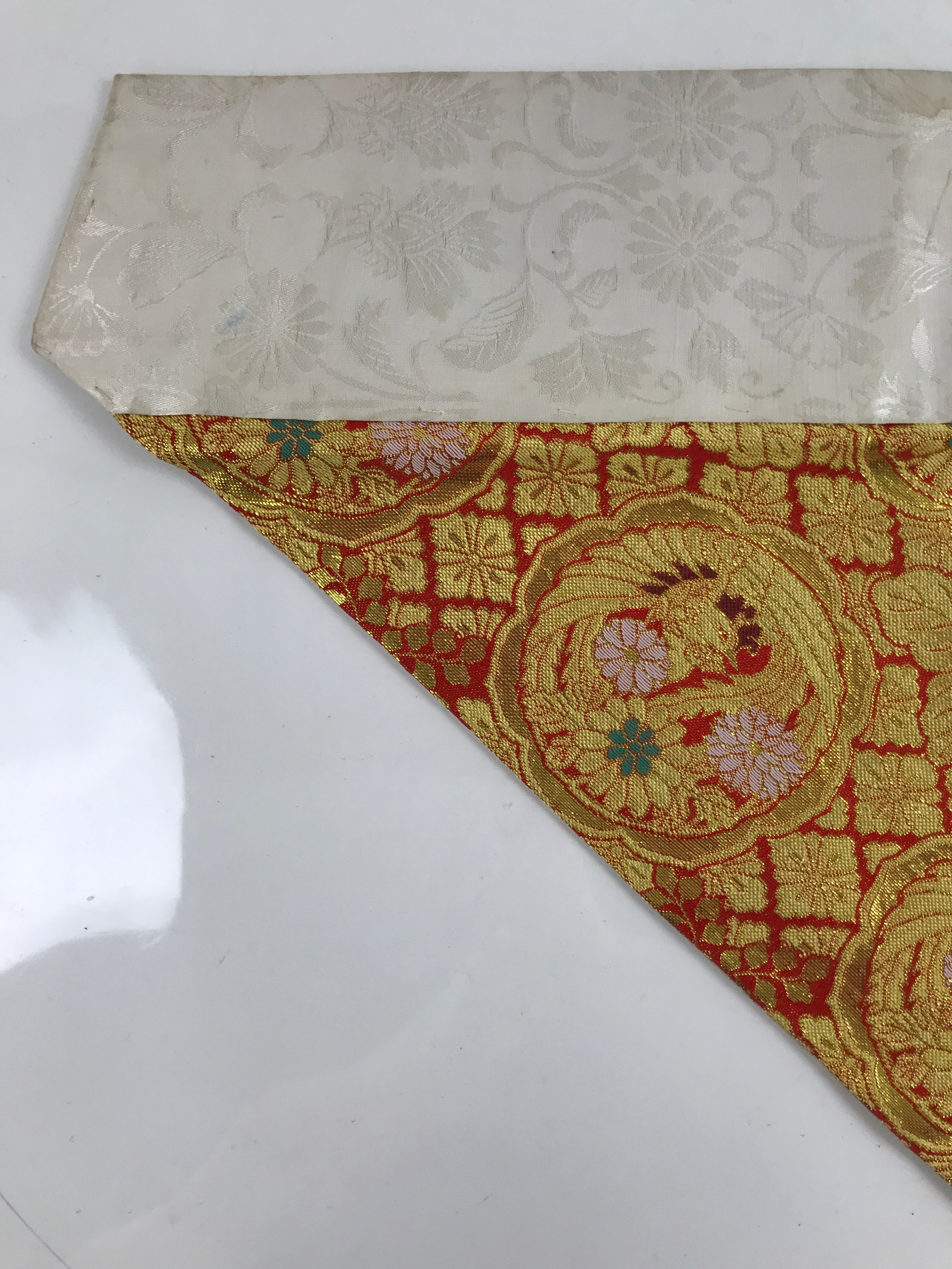 Japanese Buddhist Altar Silk Table Cloth Uchishiki Vtg Red Gold Flower Leaf UC9