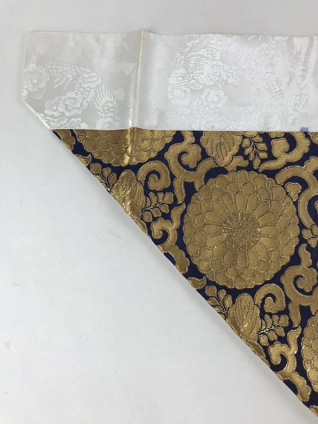 Japanese Buddhist Altar Silk Tablecloth Uchishiki Vtg Triangle Blue Gold BA96