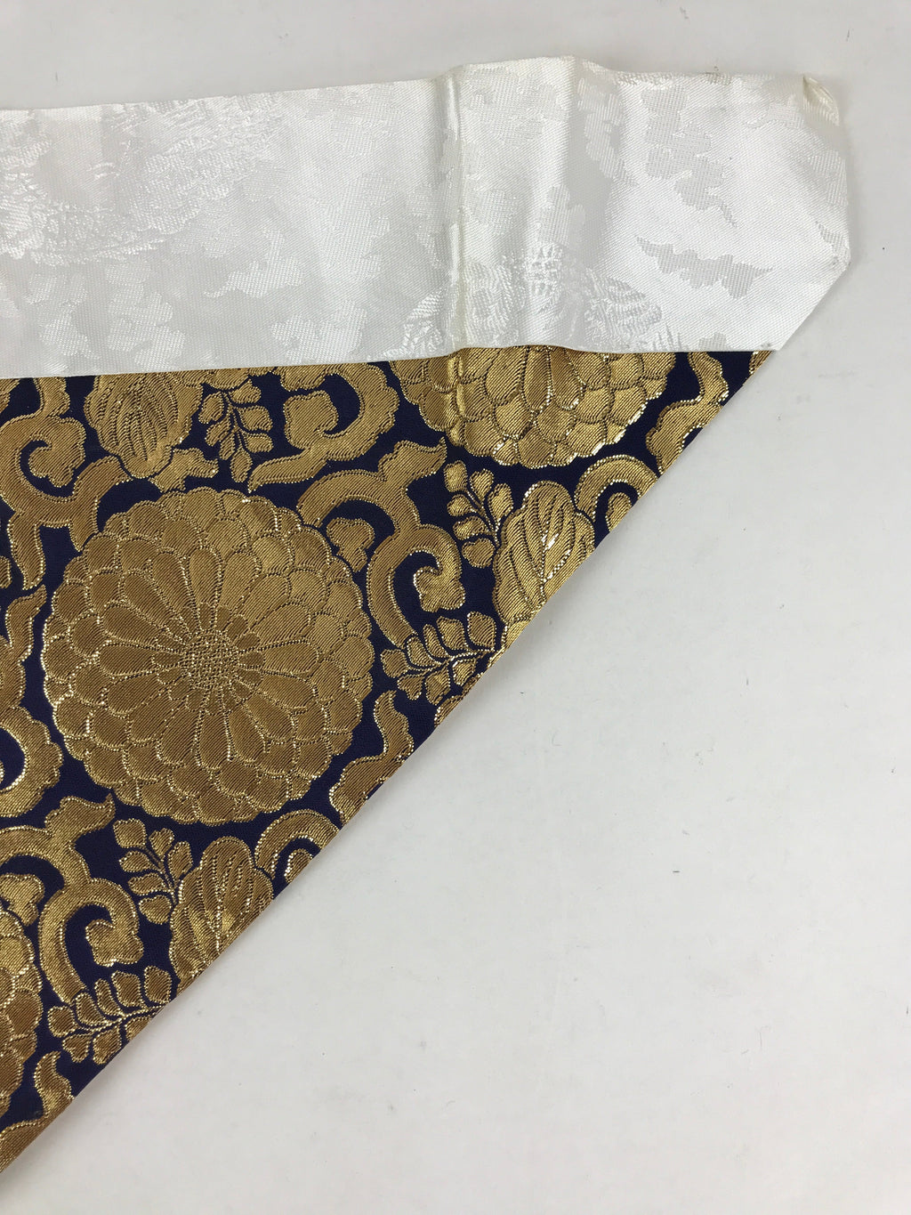 Japanese Buddhist Altar Silk Tablecloth Uchishiki Vtg Triangle Blue Gold BA96