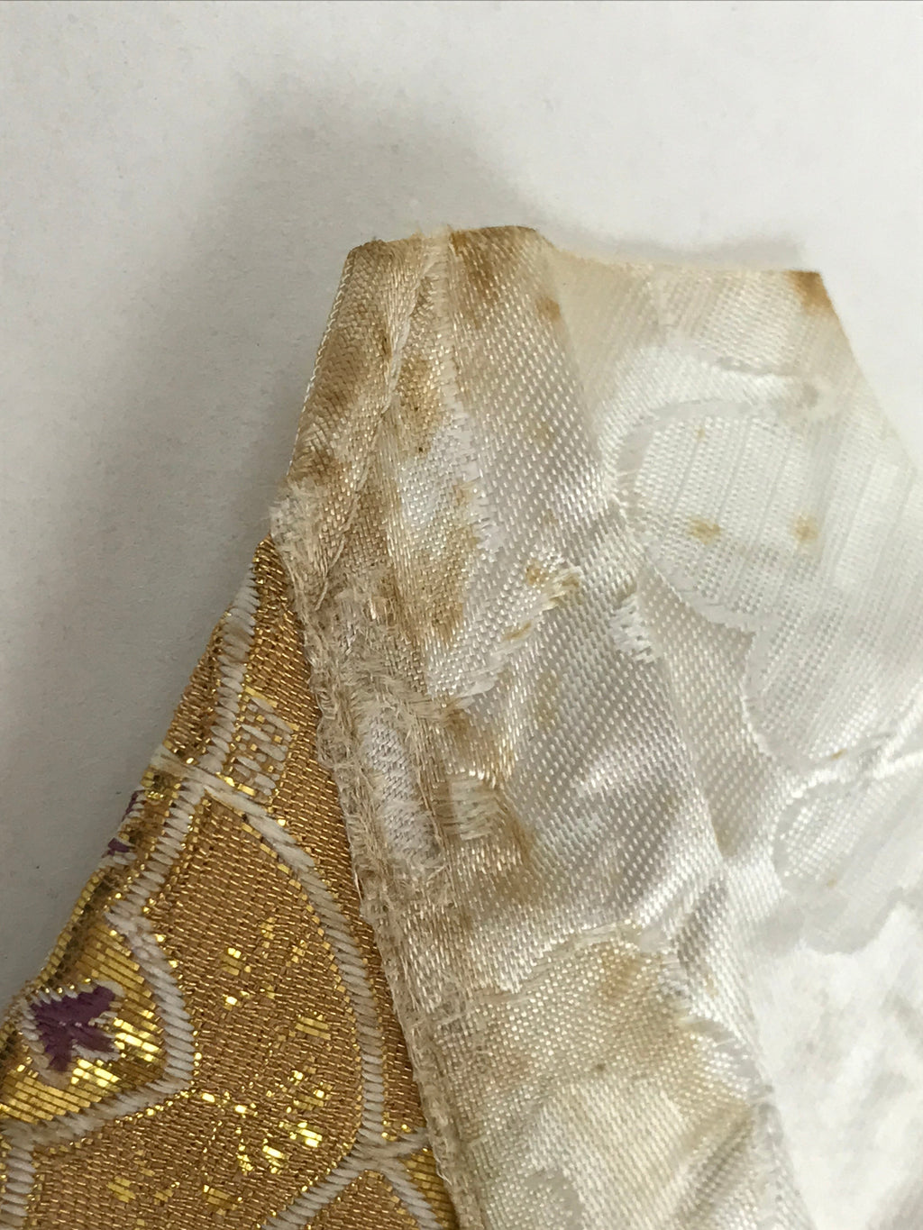 Japanese Buddhist Altar Silk Tablecloth Uchishiki Vtg Triangle Gold Floral BA141