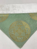 Japanese Buddhist Altar Silk Tablecloth Uchishiki Vtg Triangle Gold Green BA95