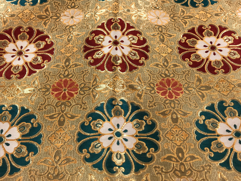 Japanese Buddhist Altar Silk Tablecloth Uchishiki Vtg Triangle Gold Peony BA99