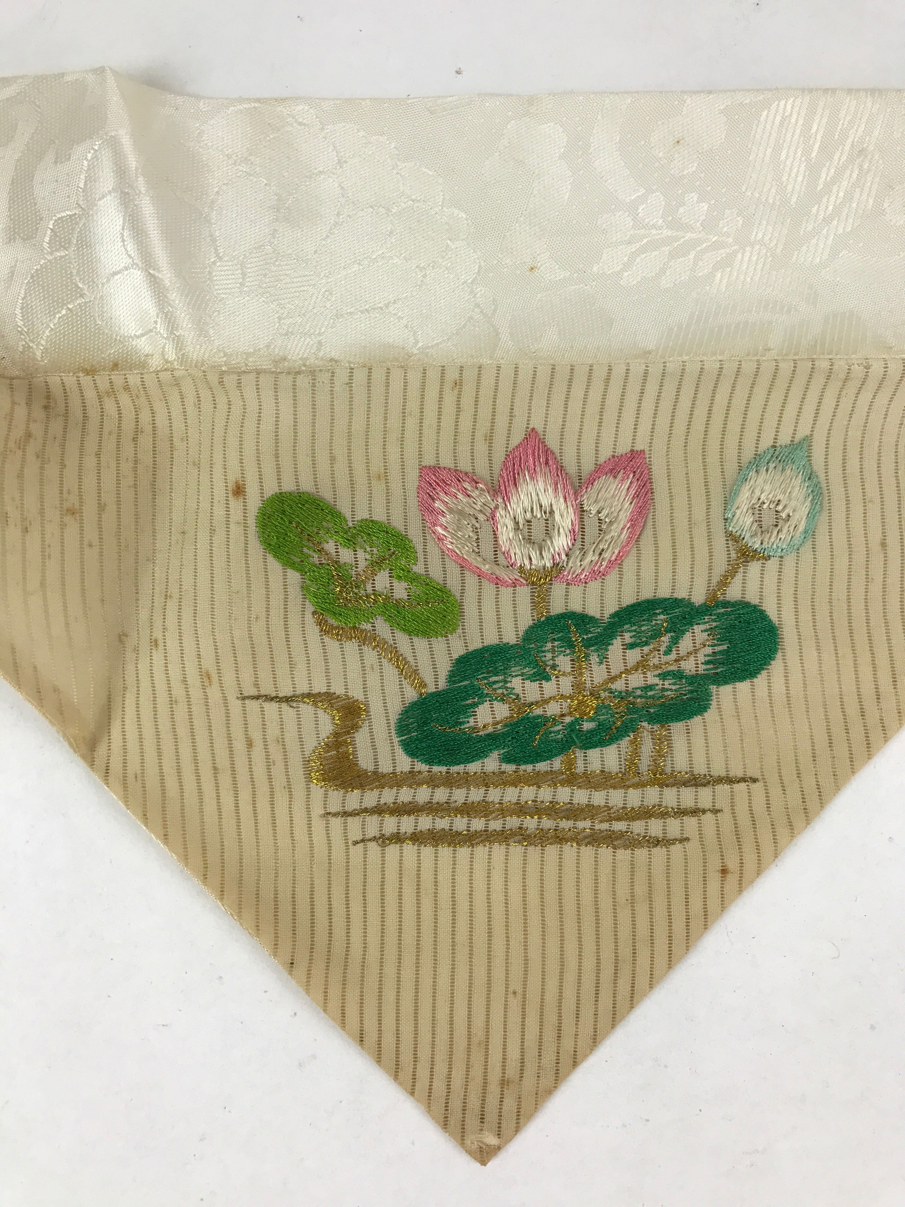 Japanese Buddhist Altar Silk Tablecloth Uchishiki Vtg Triangle Lotus Flower BA94