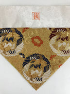 Japanese Buddhist Altar Tablecloth Uchishiki Triangle Uwajoku Maejyoku Gold BU93