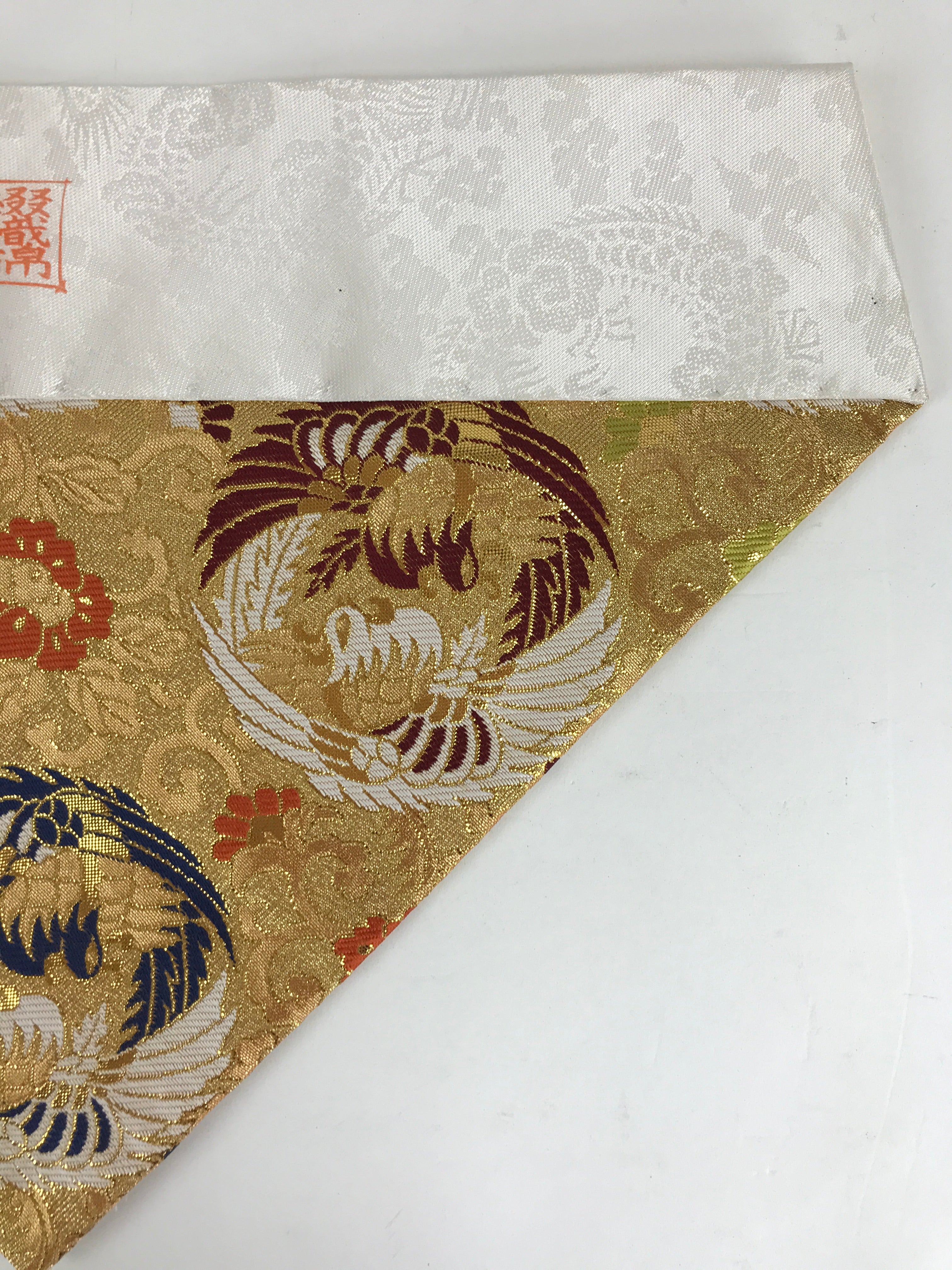 Japanese Buddhist Altar Tablecloth Uchishiki Triangle Uwajoku Maejyoku Gold BU93
