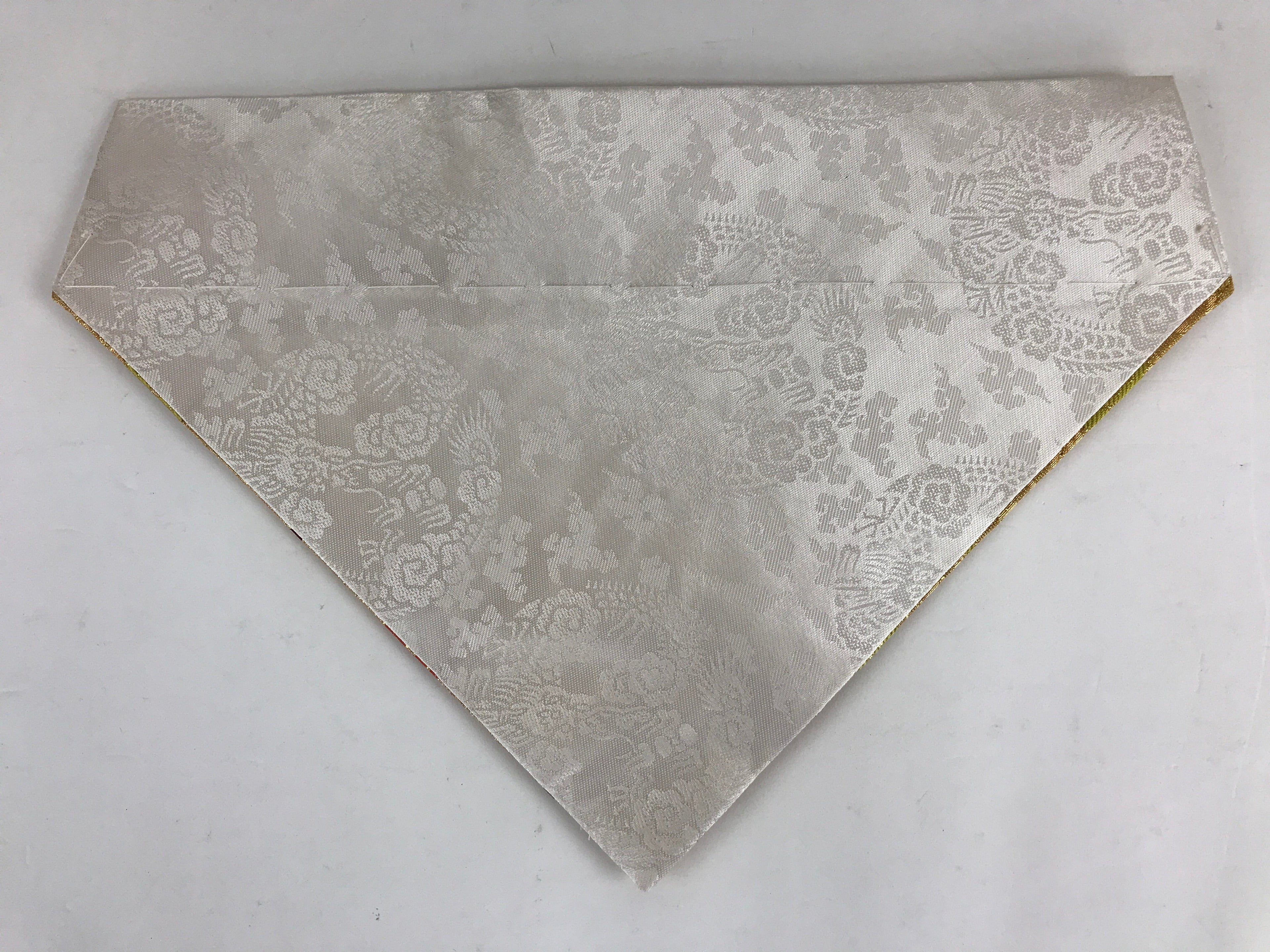 Japanese Buddhist Altar Tablecloth Uchishiki Triangle Uwajoku Maejyoku Gold BU93