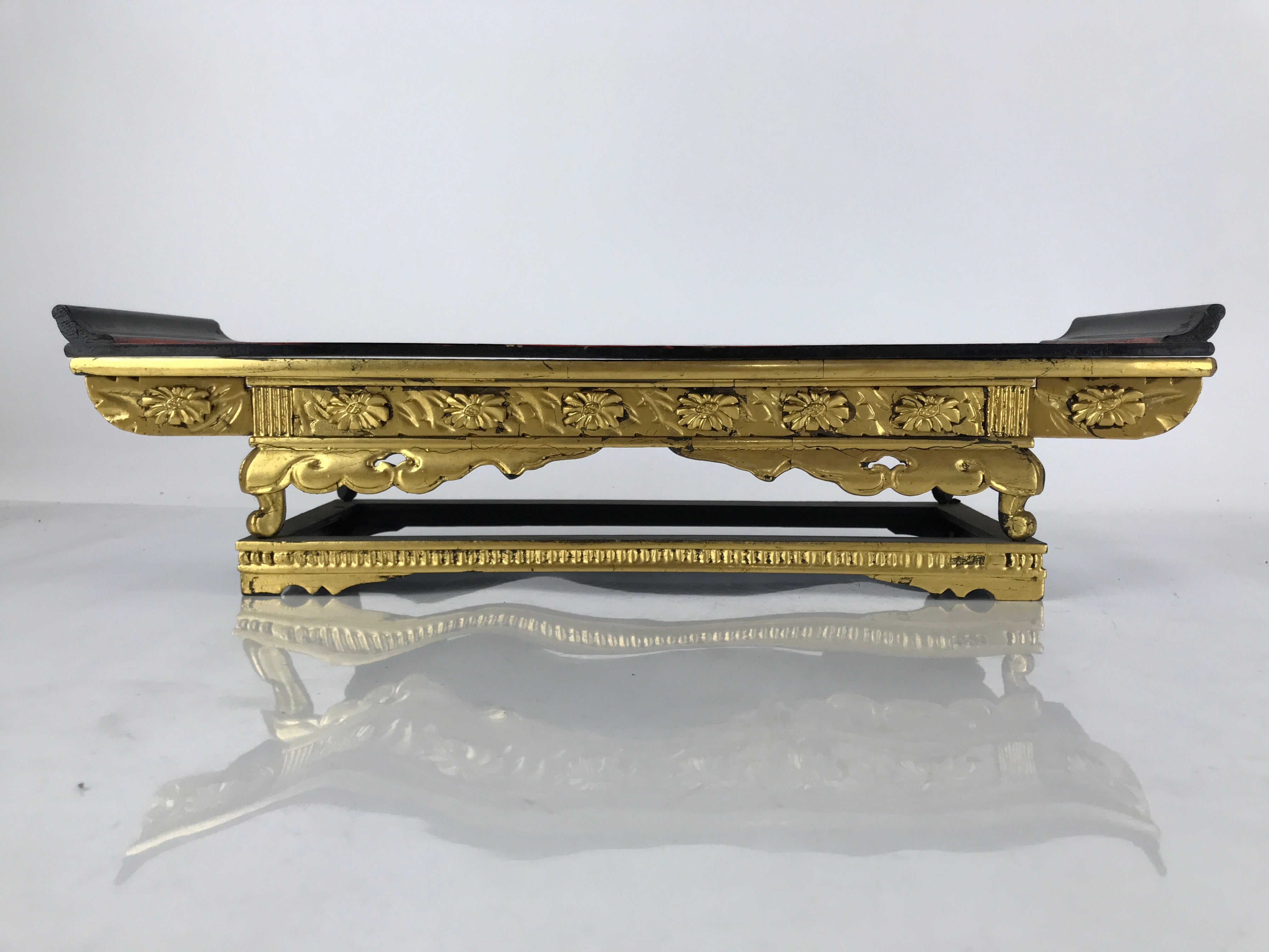 Japanese Buddhist Altar Wood Lacquer Offering Table Vtg Maejoku Black Gold BA300
