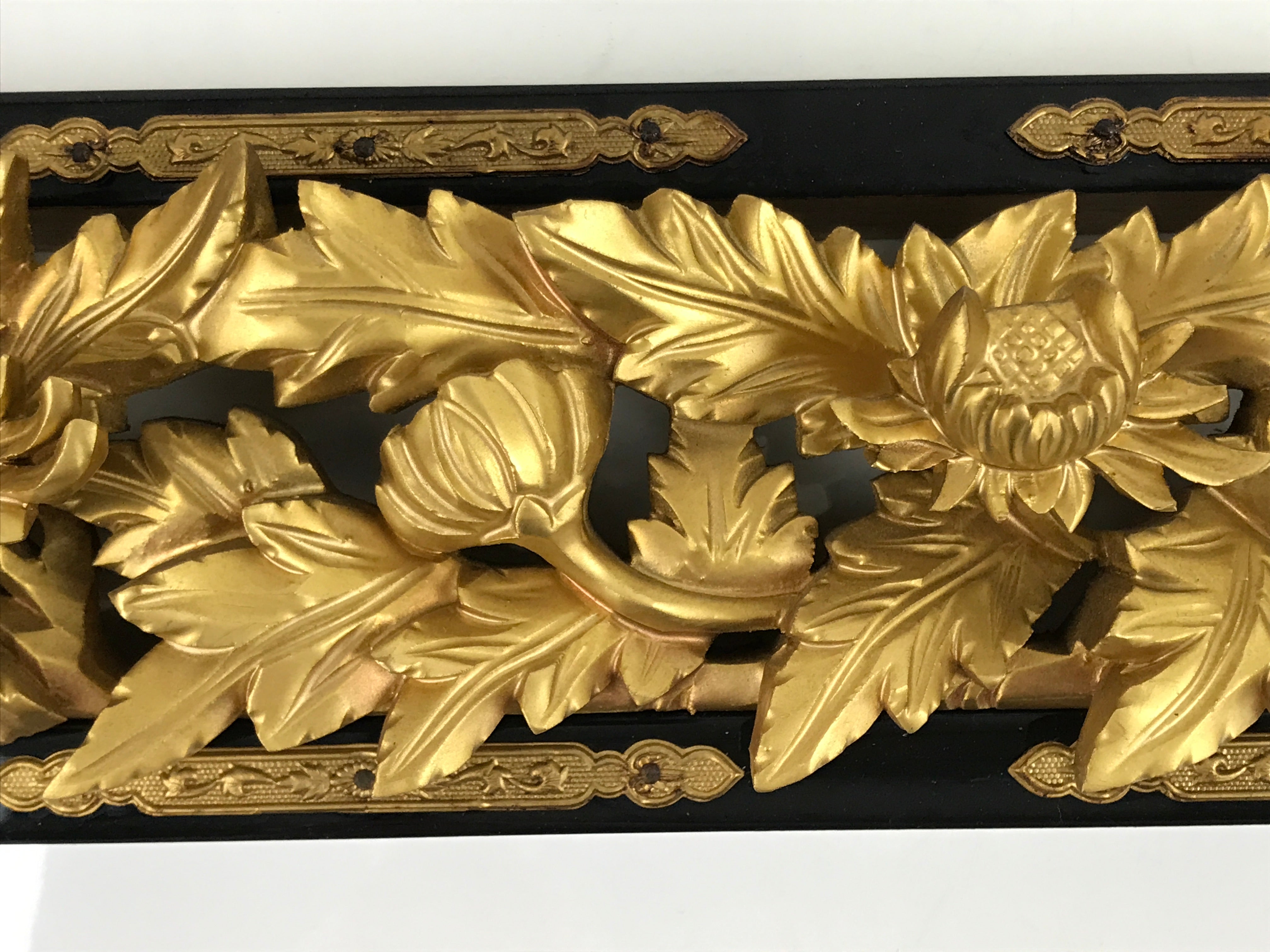 Japanese Buddhist Altar Wood Lacquer Part Vtg Gilt Carved Peony Botan Gold BA427