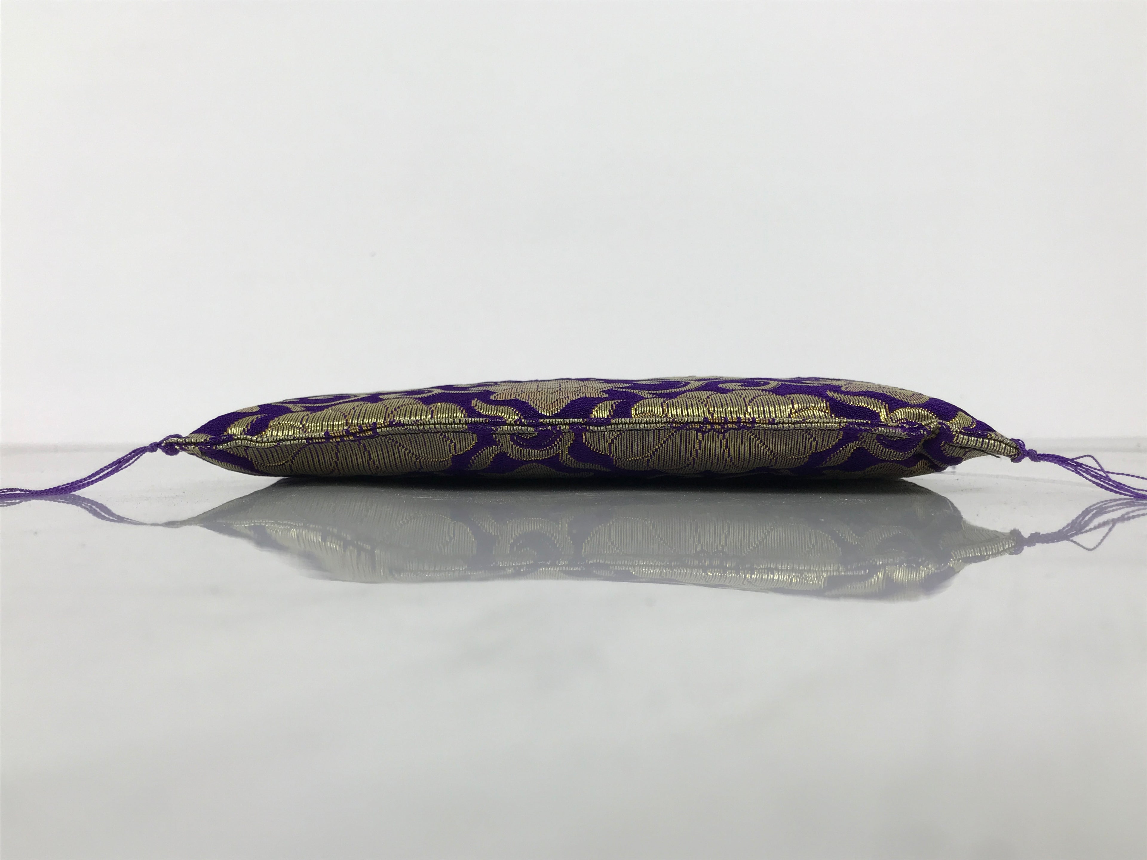 Japanese Buddhist Decorative Fabric Pillow Vtg Purple Gold Chrysanthemum BA880