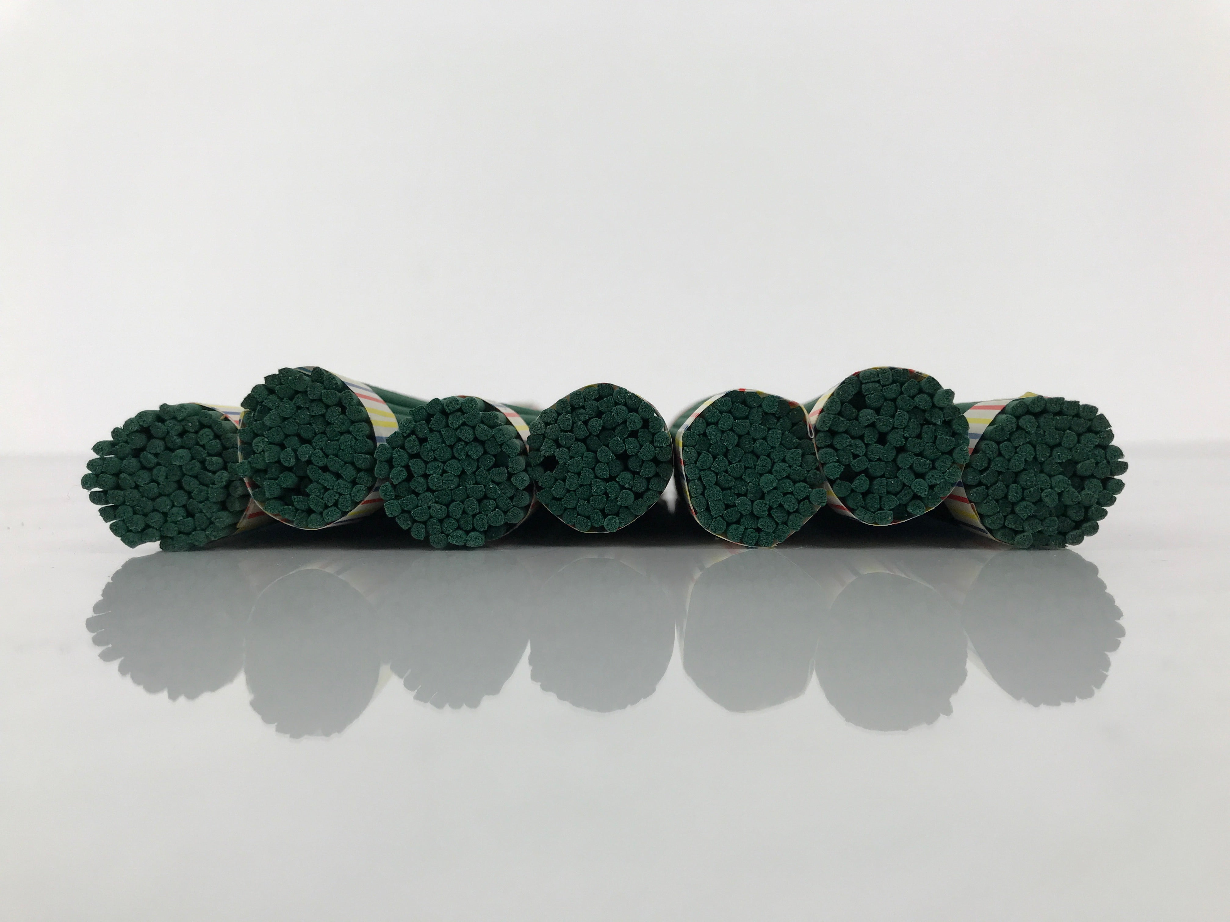Japanese Buddhist Offer Incense Sticks Senko Vtg Boxed 7 Bundles Green IN19
