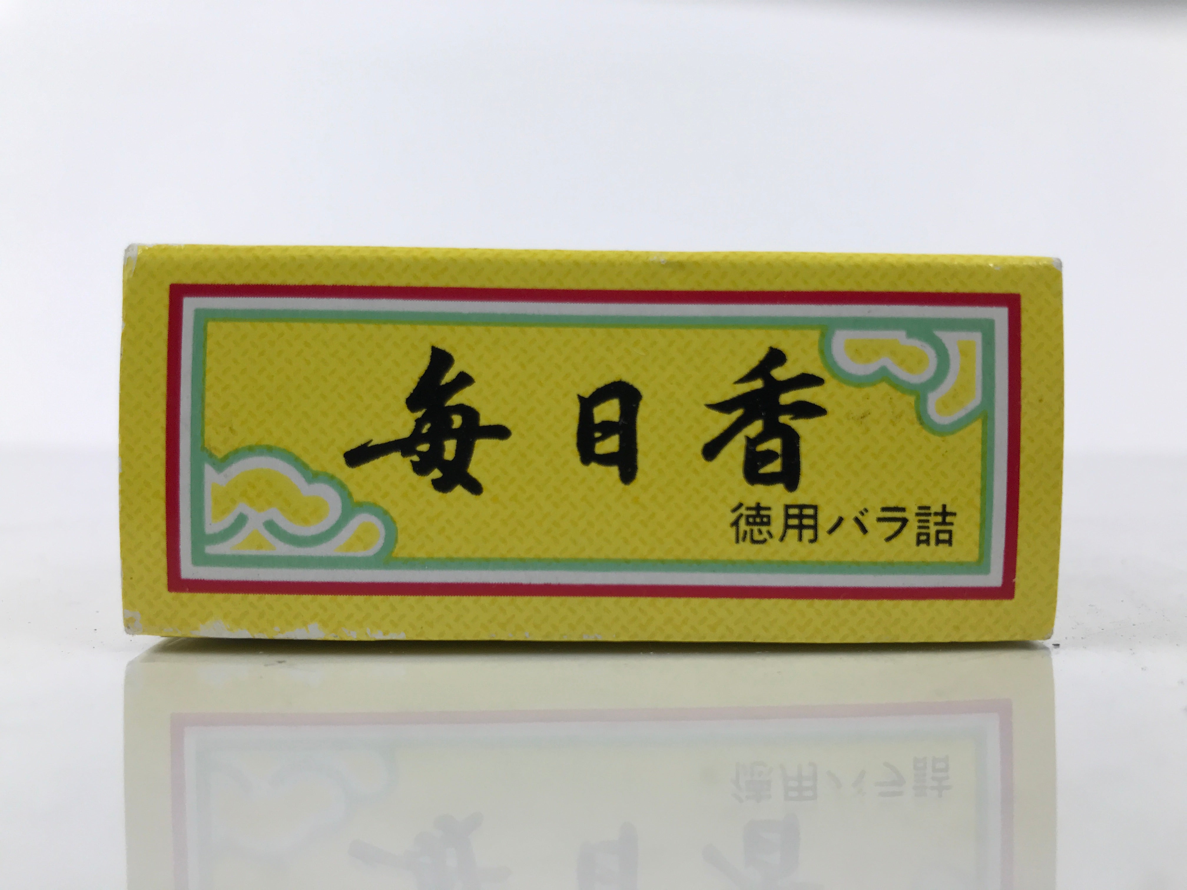 Japanese Buddhist Offer Incense Sticks Senko Vtg Boxed Green Sandalwood IN21