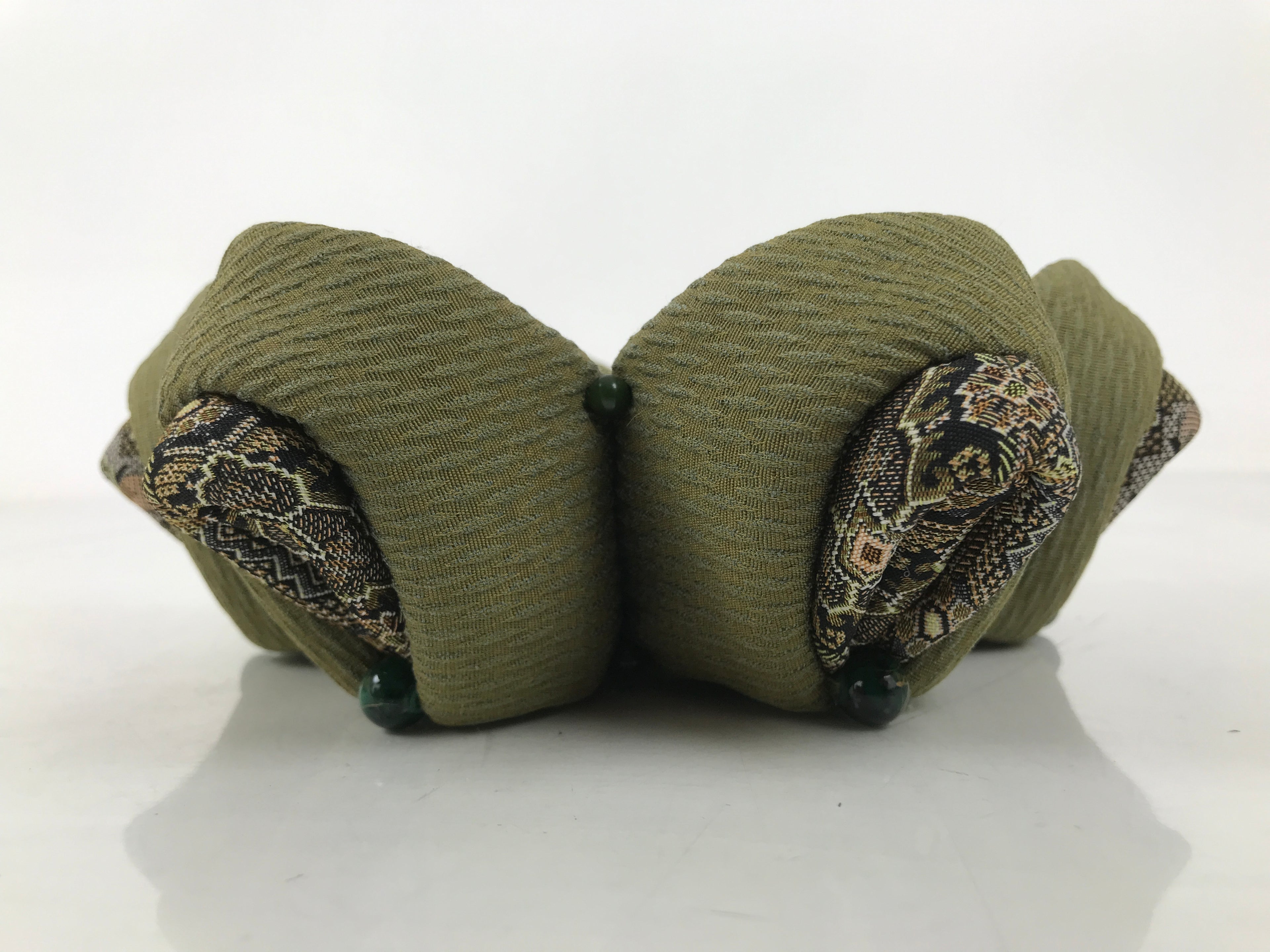 Japanese Buddhist Orin Bell Singing Bowl Fabric Pillow Green Flower Beads BA613