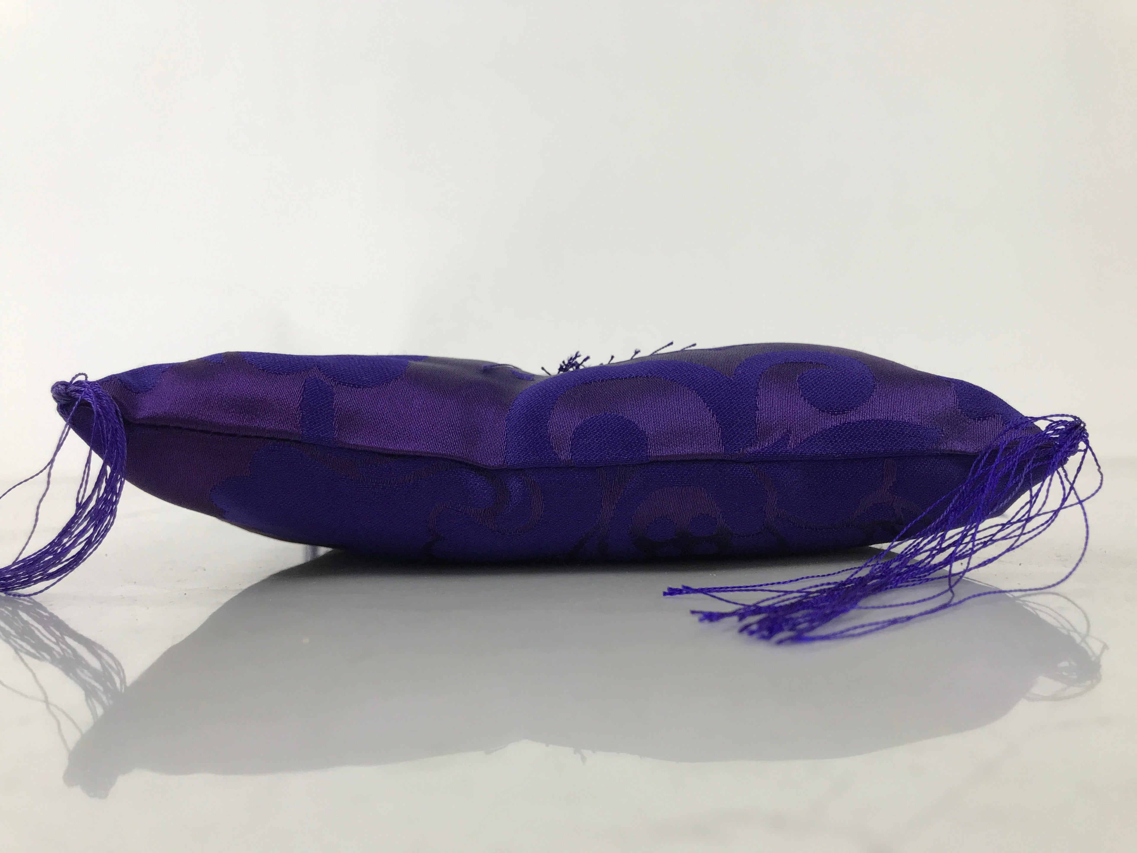Japanese Buddhist Orin Bell Singing Bowl Silk Fabric Pillow Square Purple BA554