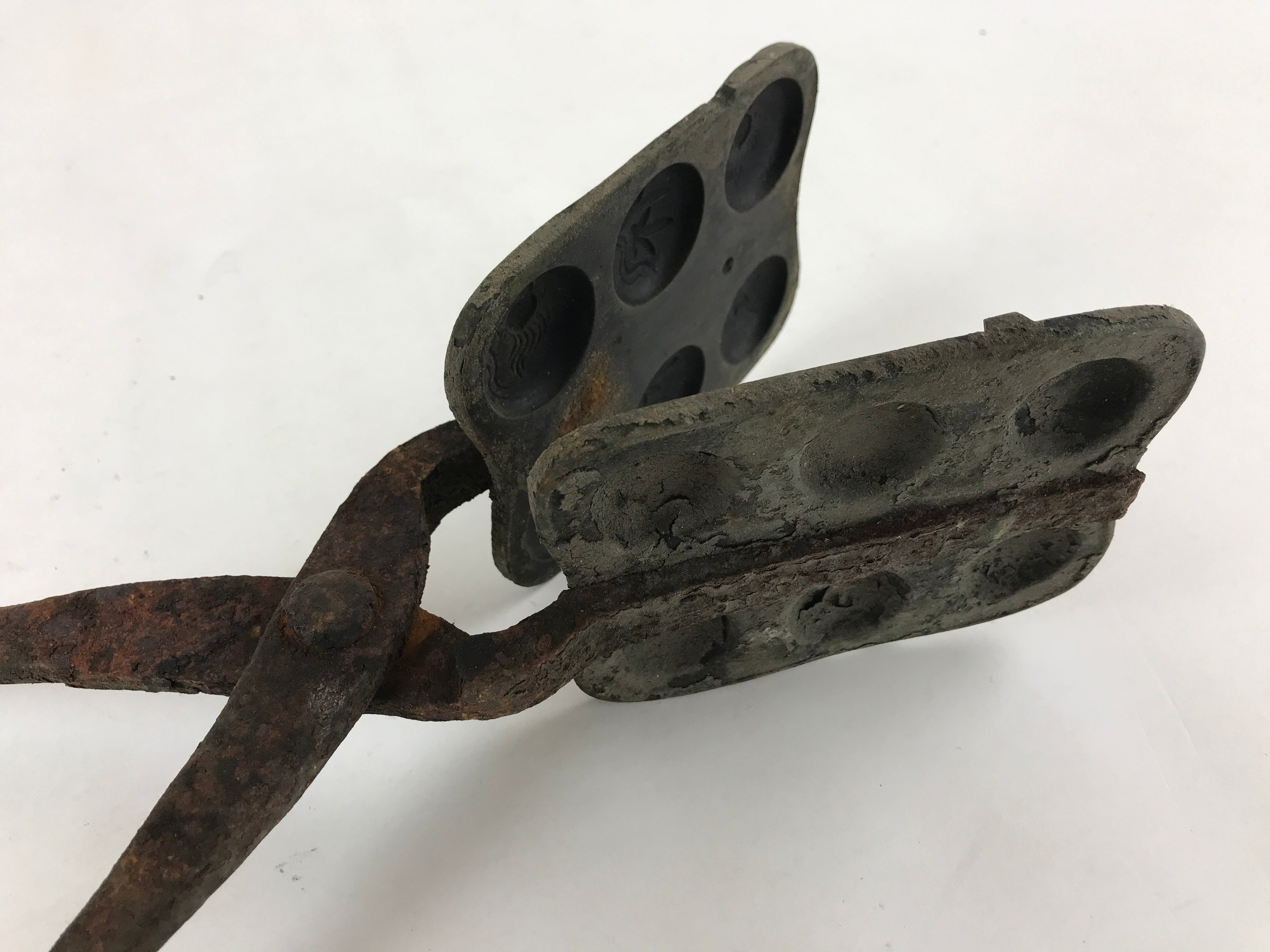 Japanese Cast Iron Monaka Shell Baking Mold Vtg Sweet Confection Hand ...