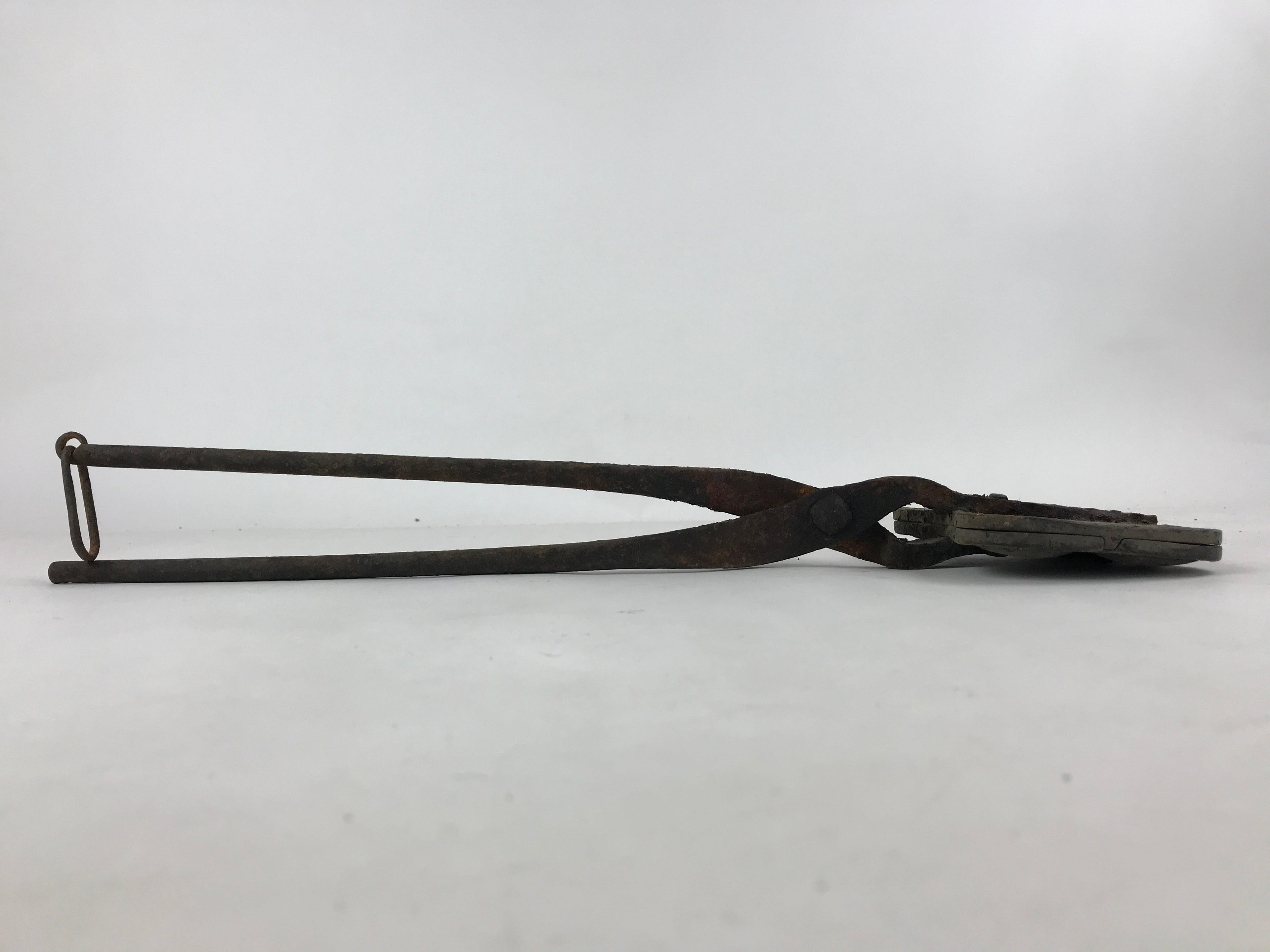 Japanese Cast Iron Monaka Shell Baking Mold Vtg Sweet Confection Hand Press T110
