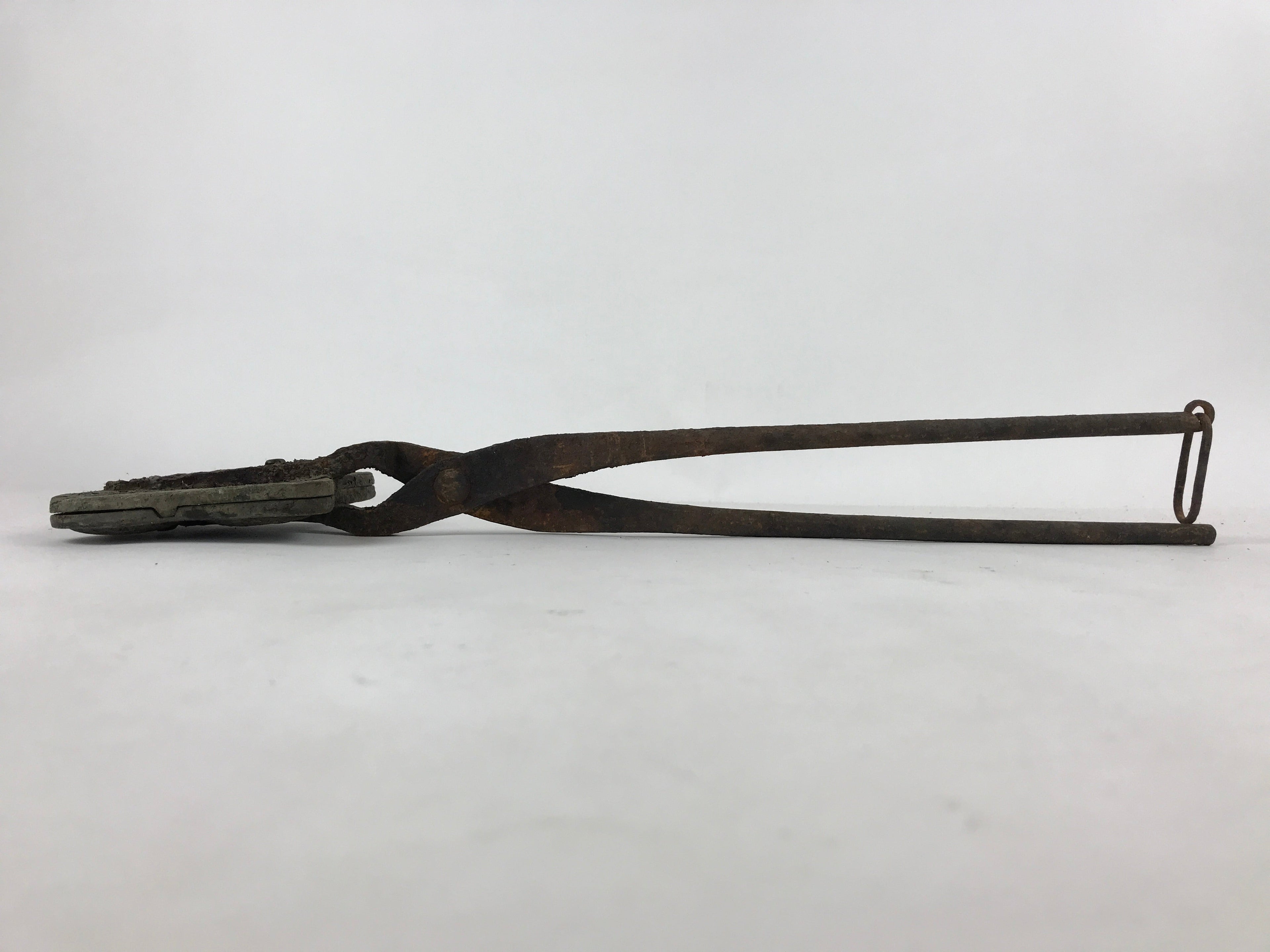Japanese Cast Iron Monaka Shell Baking Mold Vtg Sweet Confection Hand Press T110