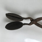 Japanese Cast Iron Yaki-In Branding Press Stamp Vtg Sweets Chrysanthemum T152
