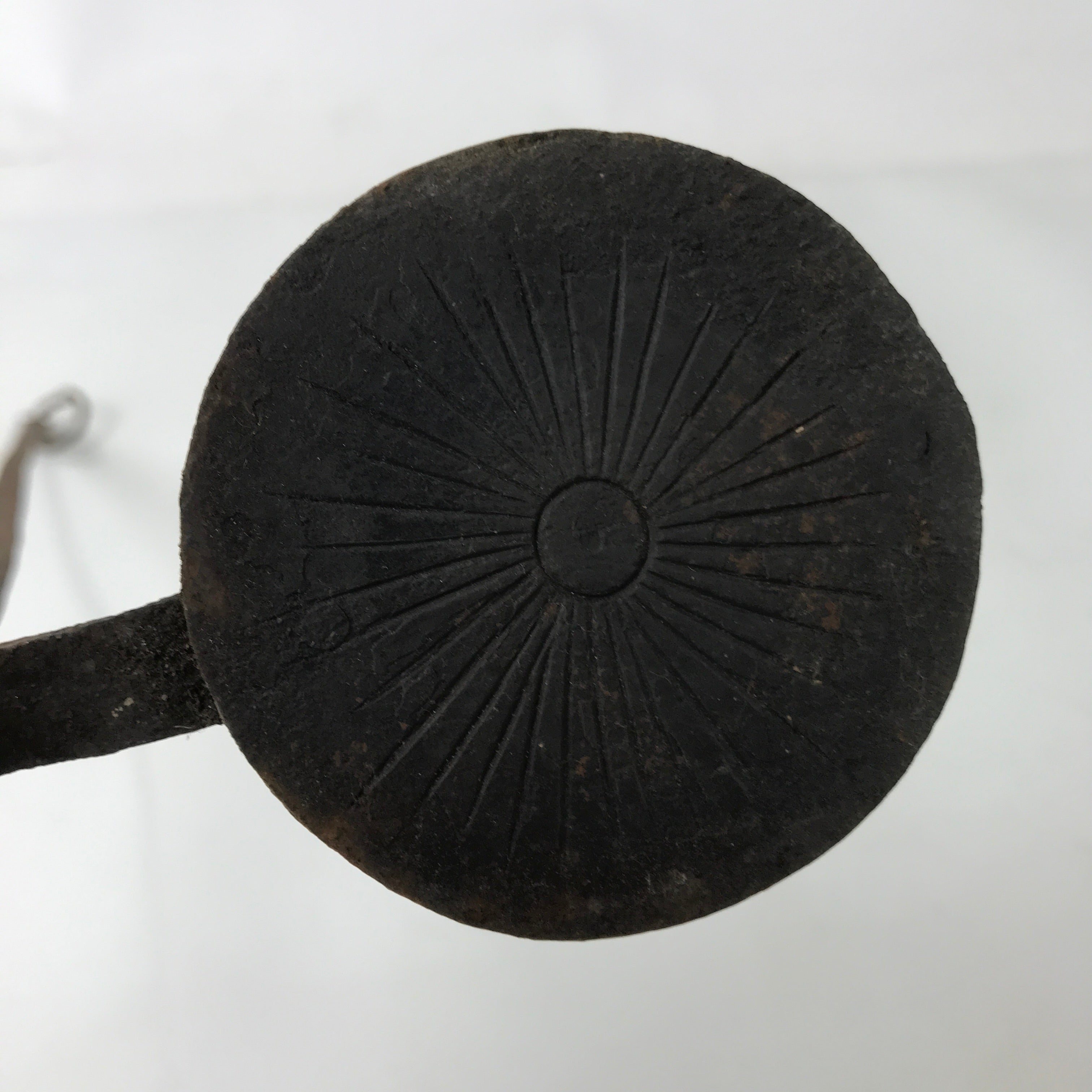 Japanese Cast Iron Yaki-In Branding Press Stamp Vtg Sweets Chrysanthemum T152