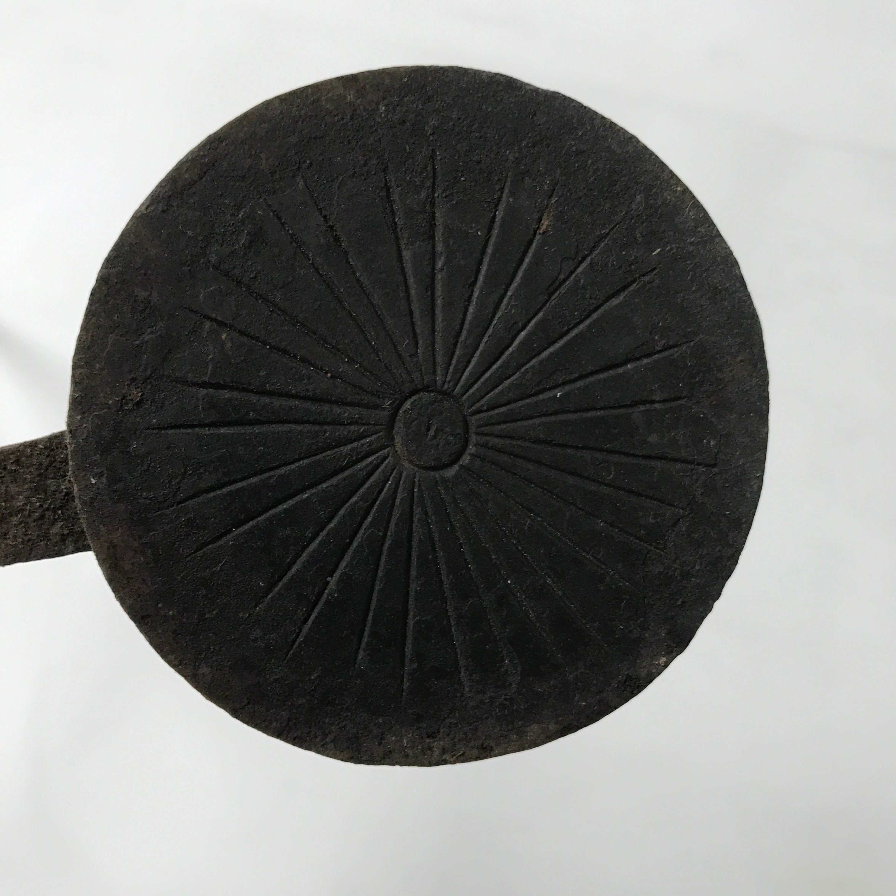 Japanese Cast Iron Yaki-In Branding Press Stamp Vtg Sweets Chrysanthemum T152