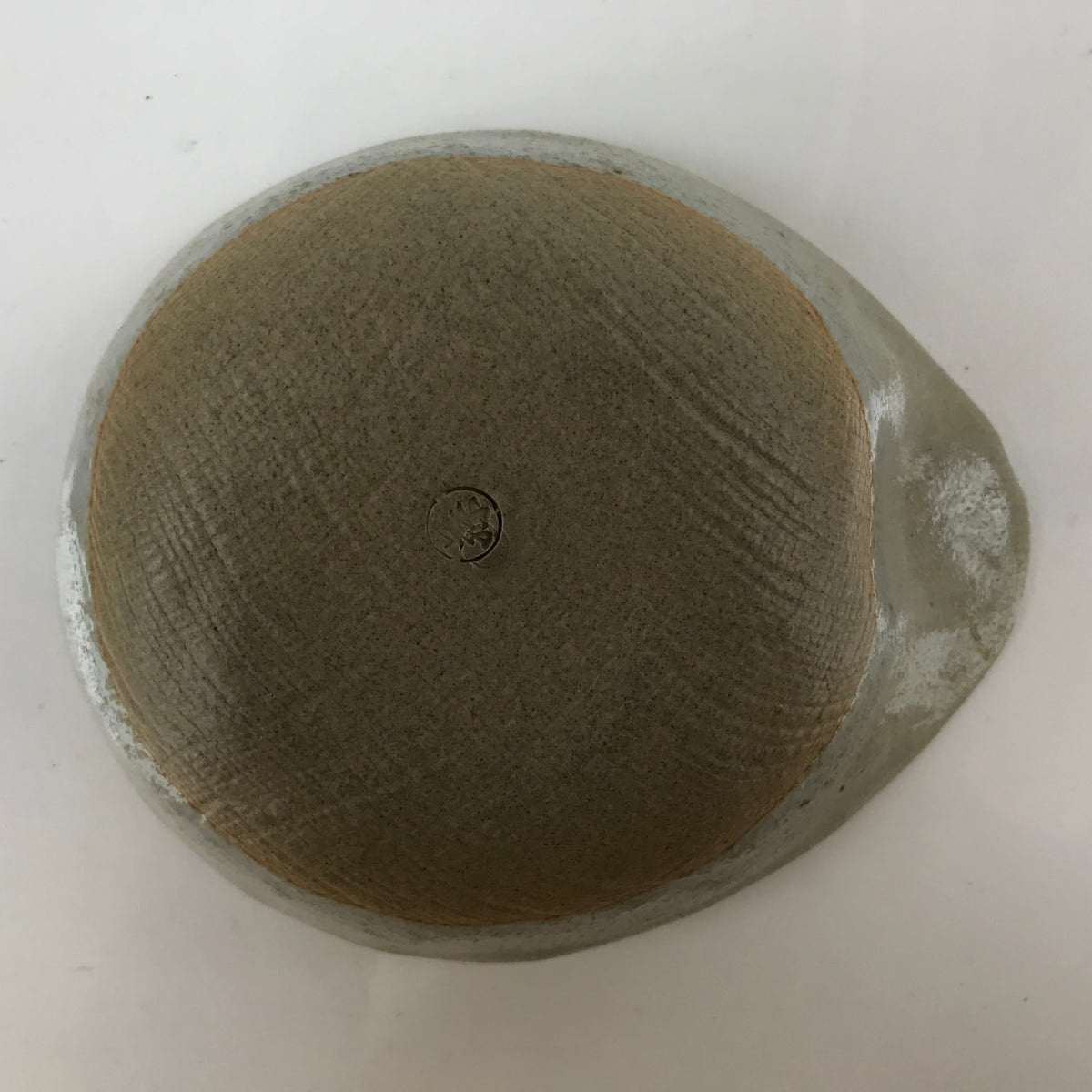 Japanese Ceramic Bowl Kobachi Vtg Nabe Side Dish Teardrop Beige Gray PY898
