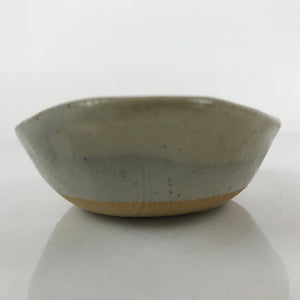 Japanese Ceramic Bowl Kobachi Vtg Nabe Side Dish Teardrop Beige Gray PY901