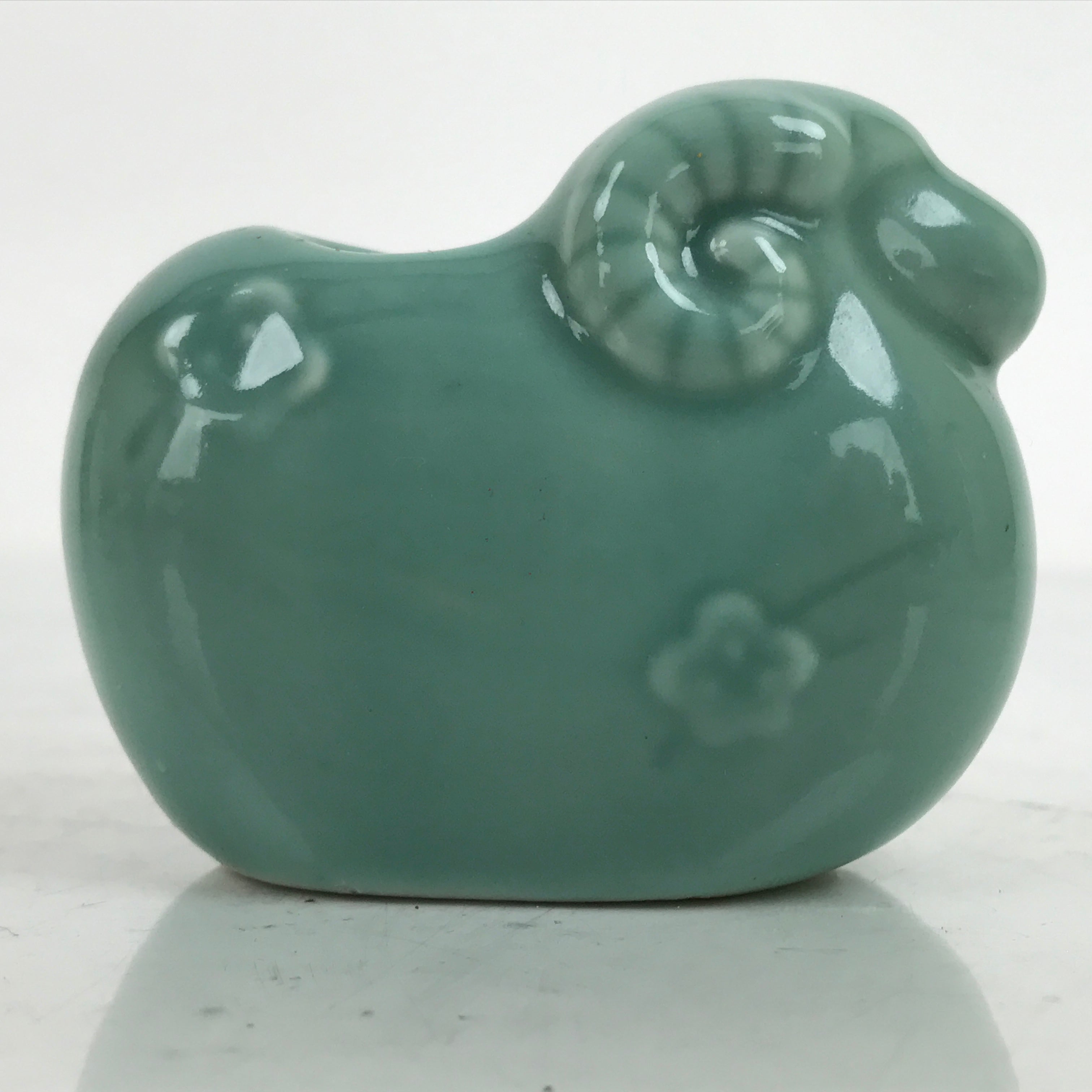 Japanese Ceramic Celadon Sheep Figure Vtg Zodiac Small Hitsuji Decoration BD990