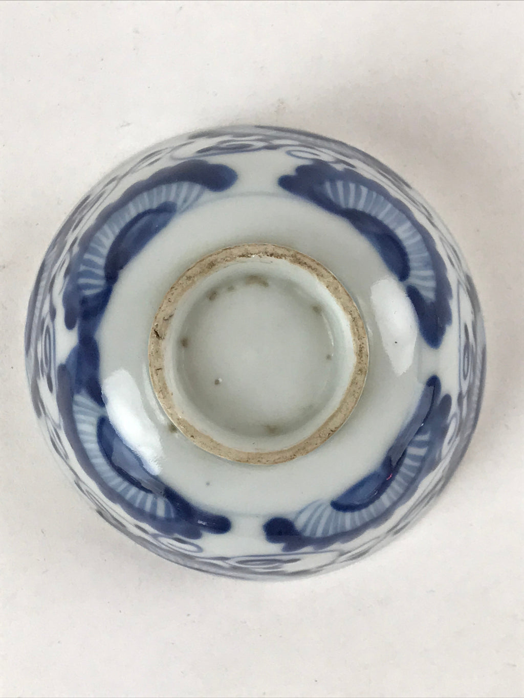 Japanese Ceramic Chawan Lidded Bowl Vtg White Blue Floral Design Pottery PY500