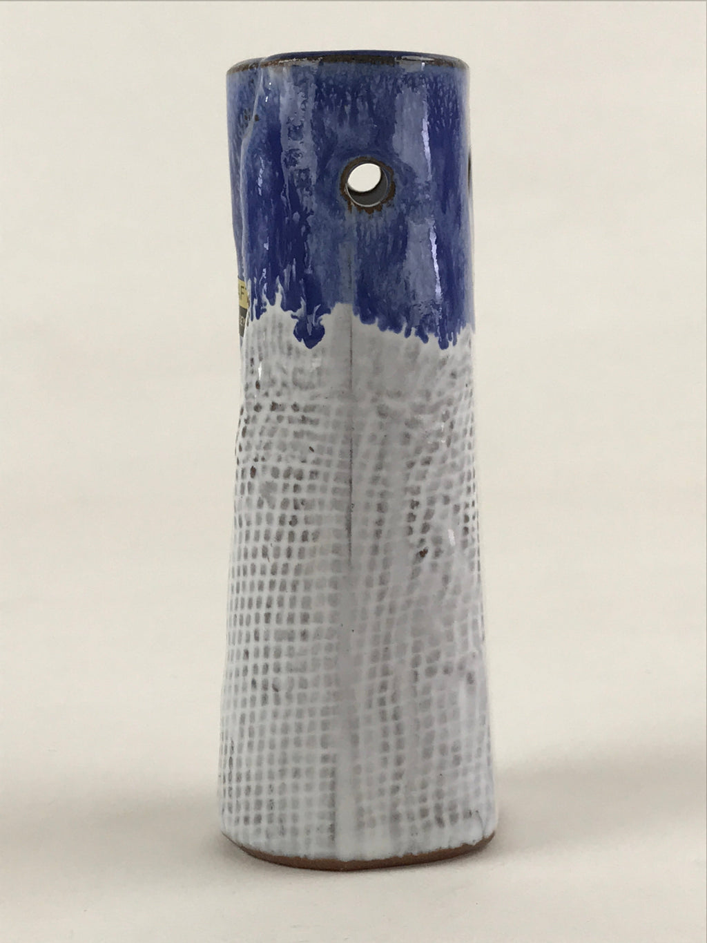 Japanese Ceramic Flower Vase Kabin Pottery Yakimono Ichirinzashi White PX698