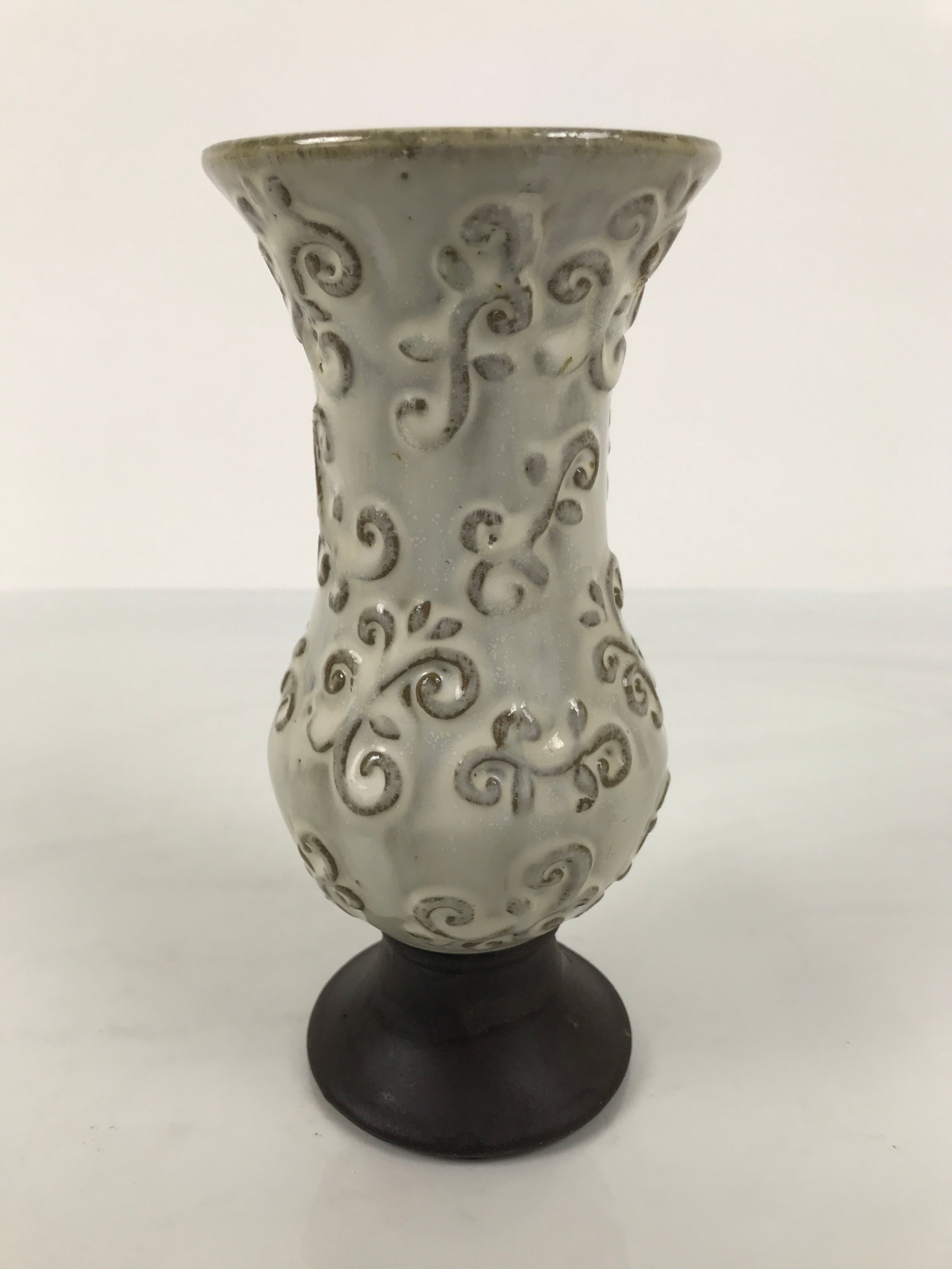 Japanese Ceramic Flower Vase Vtg Ikebana Kabin White Brown Arabesque FK236