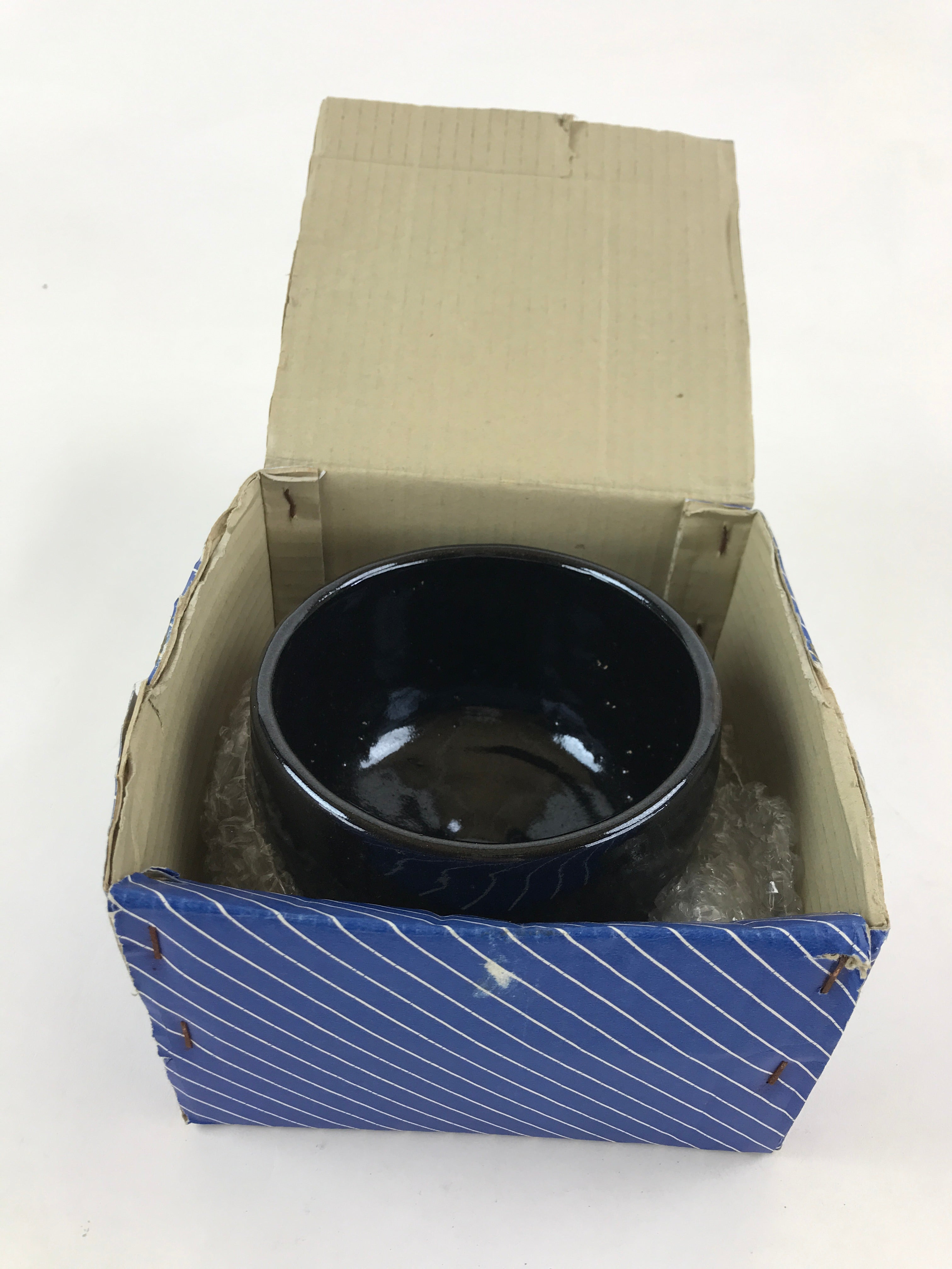 Japanese Ceramic Green Tea Bowl Kuroraku Vtg Black Matcha Chawan Sado PX692