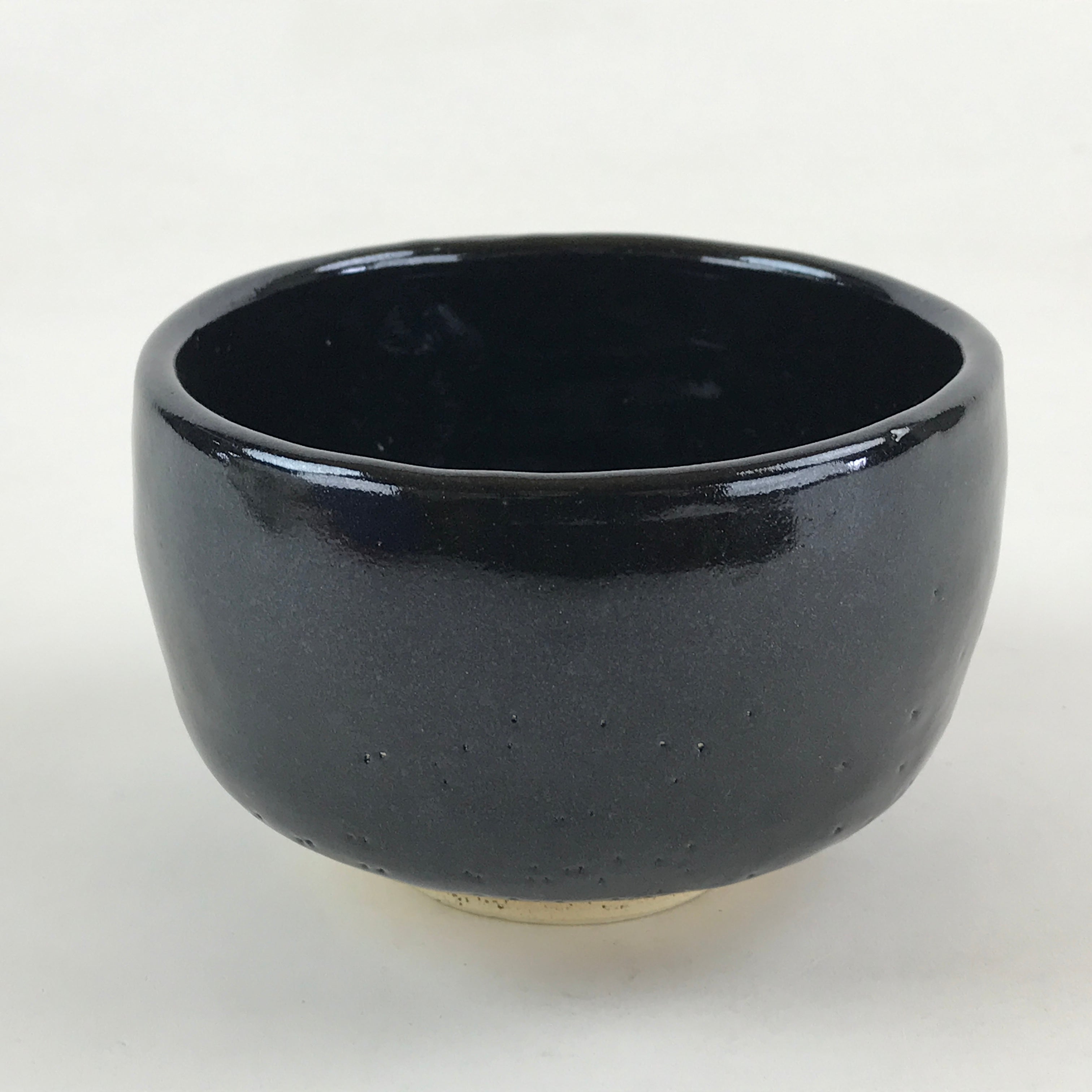 Japanese Ceramic Green Tea Bowl Kuroraku Vtg Black Matcha Chawan Sado PX692