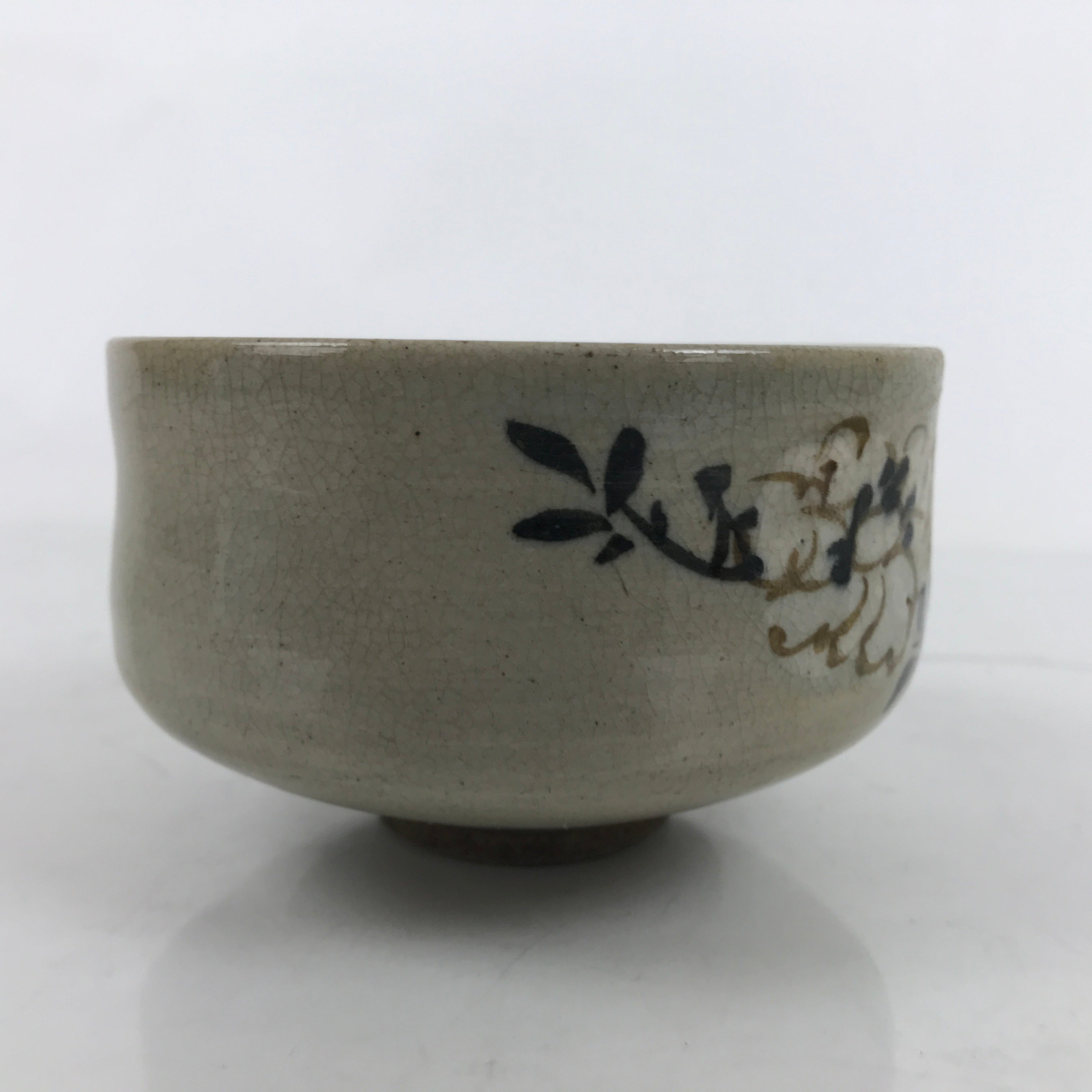 Japanese Ceramic Green Tea Bowl Matcha Chawan Brown Beige Crackle Floral CHB92