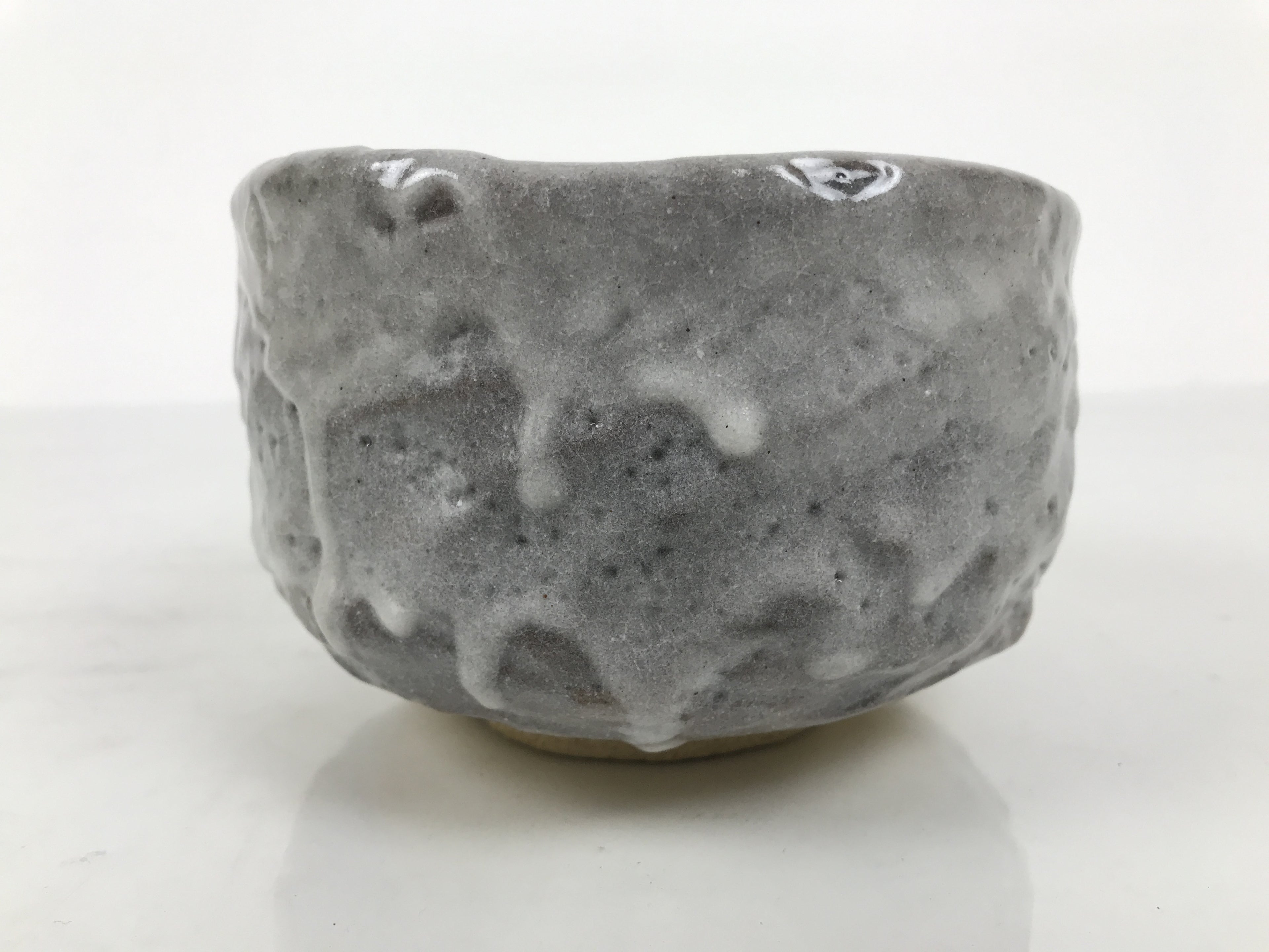Japanese Ceramic Green Tea Bowl Matcha Chawan Pottery Gray Shino Wood Box PX807