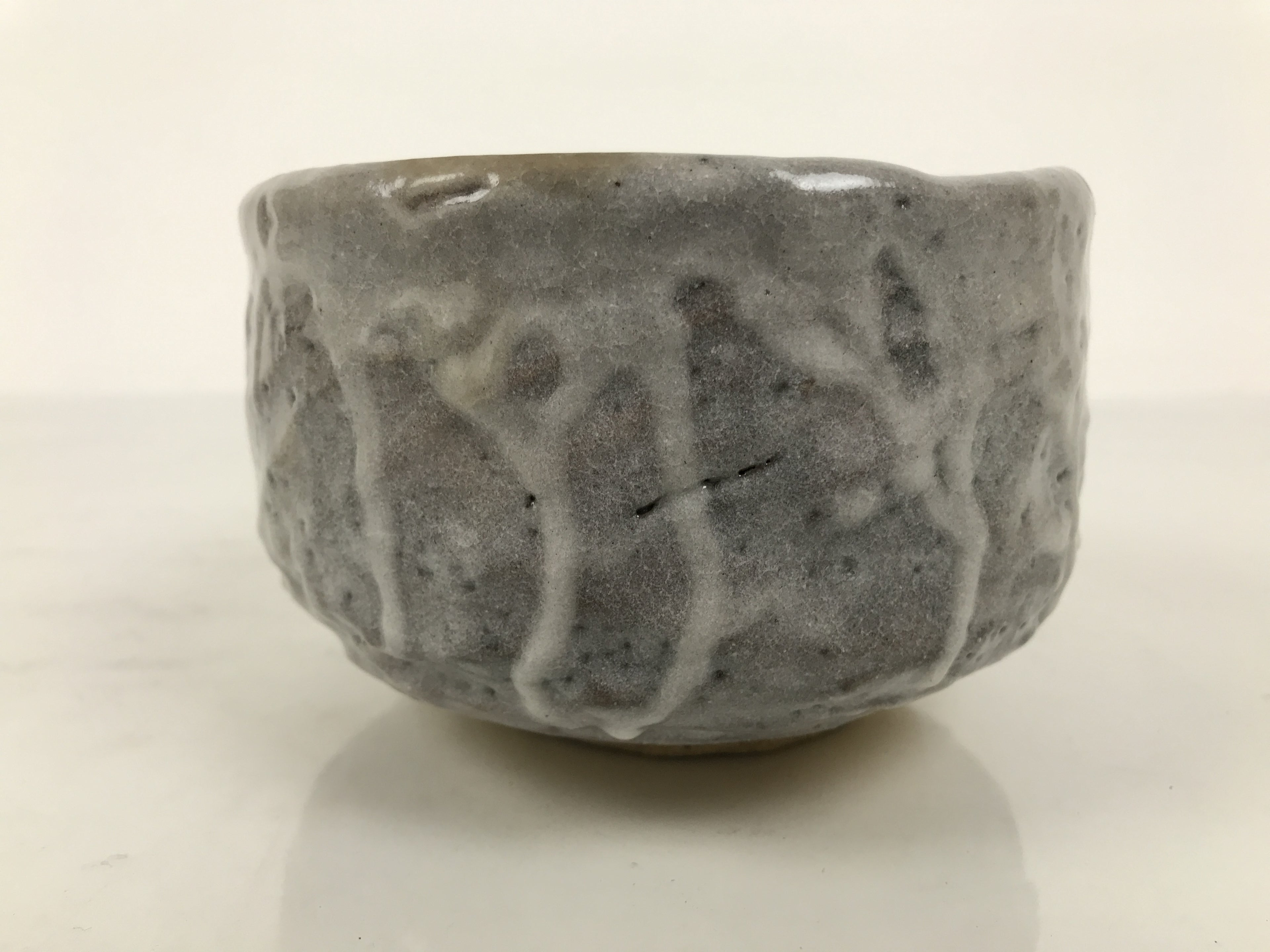 Japanese Ceramic Green Tea Bowl Matcha Chawan Pottery Gray Shino Wood Box PX807