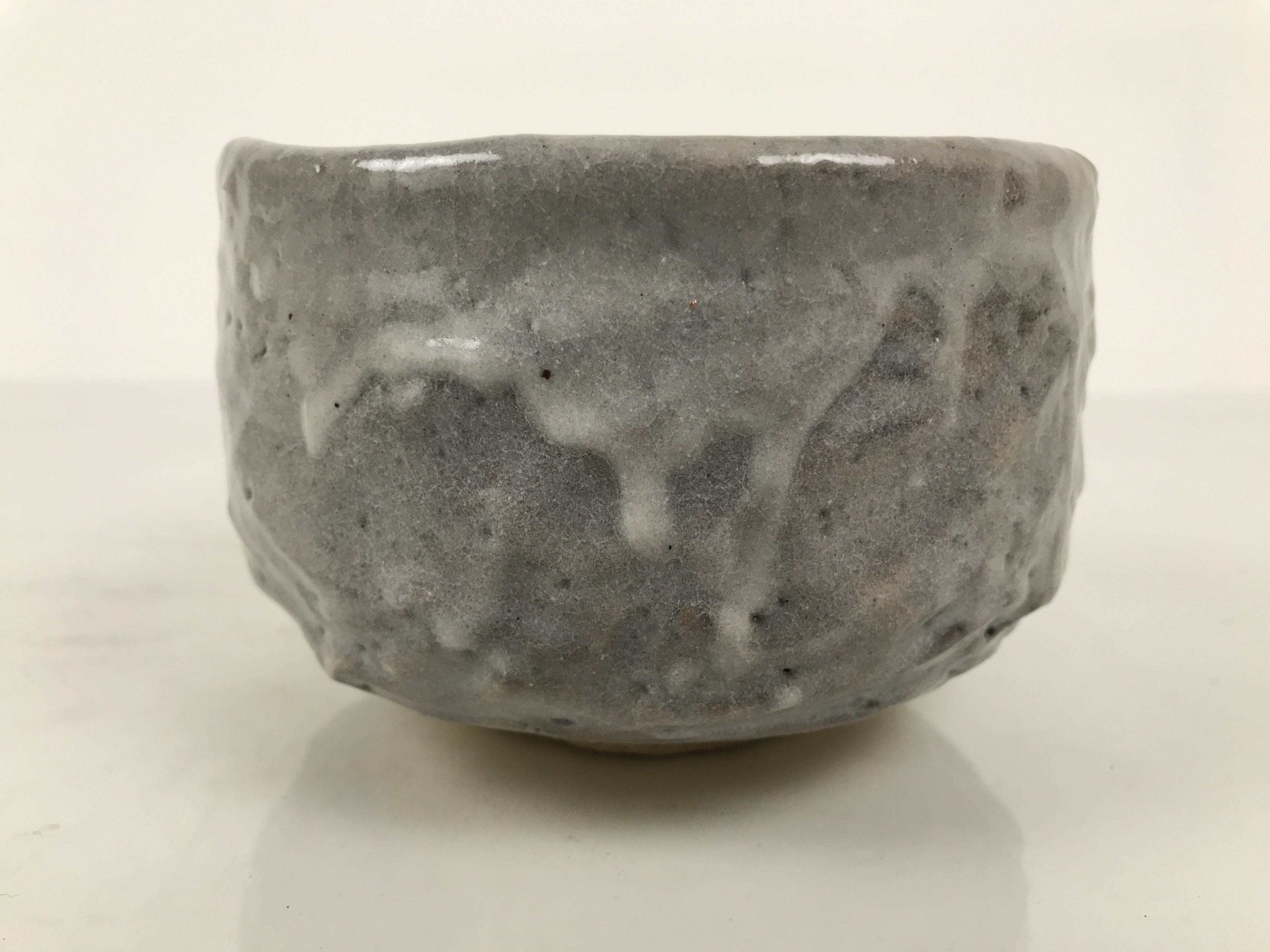 Japanese Ceramic Green Tea Bowl Matcha Chawan Pottery Gray Shino Wood Box PX807