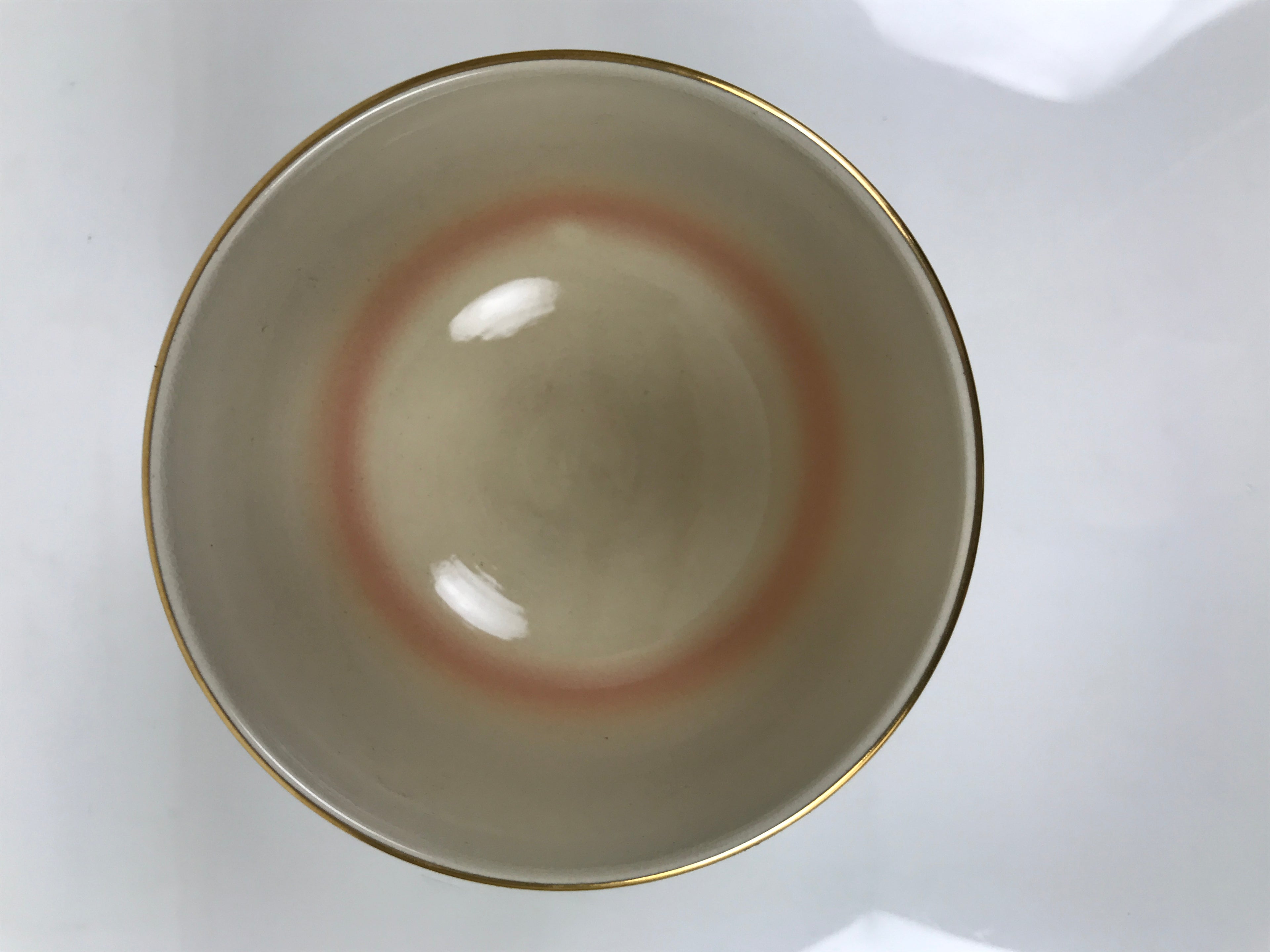 Japanese Ceramic Green Tea Bowl Matcha Chawan Pottery Samurai Helmet Gold CHB113