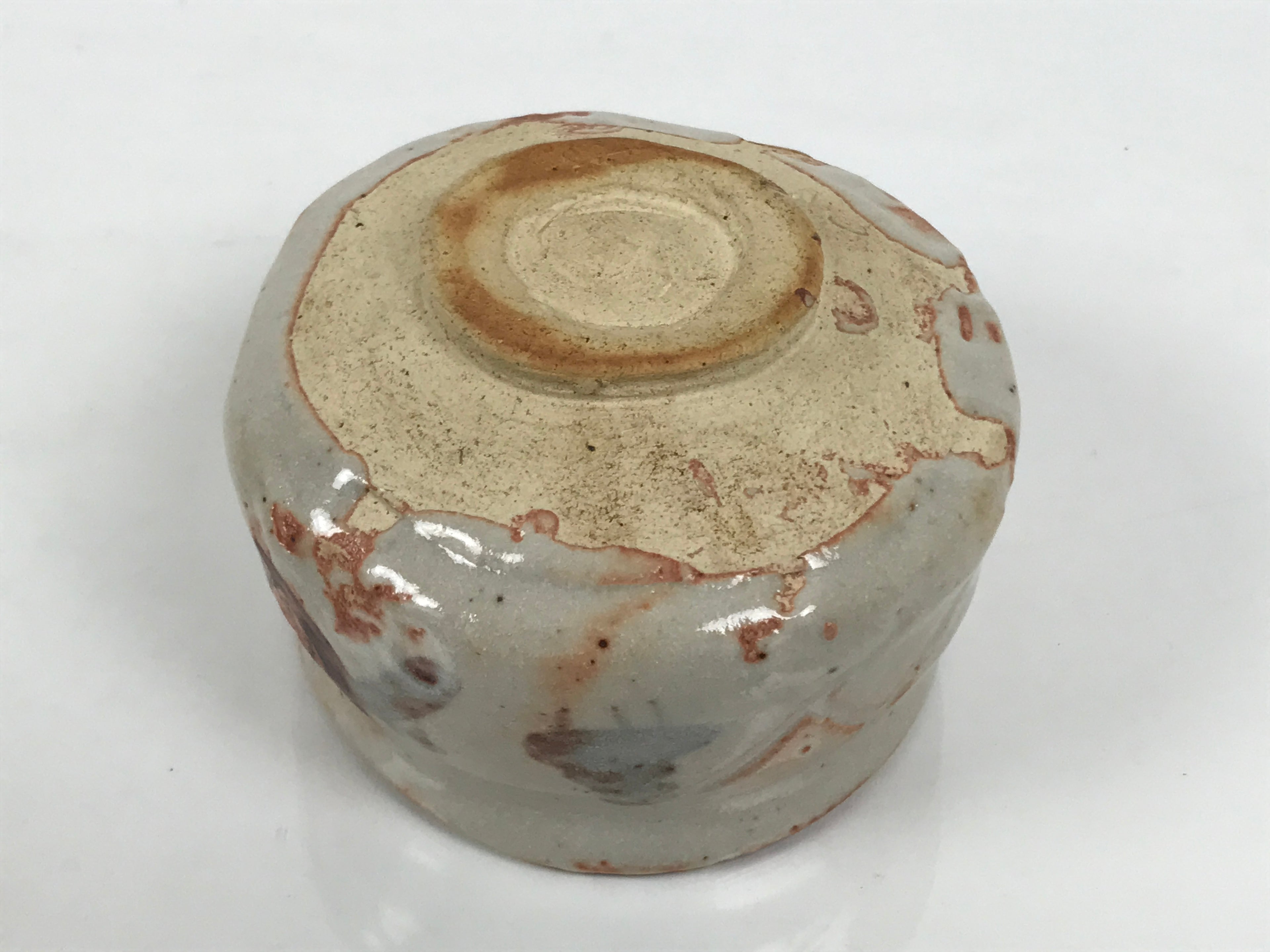 Japanese Ceramic Green Tea Bowl Matcha Chawan Pottery Shino Ware White CHB155
