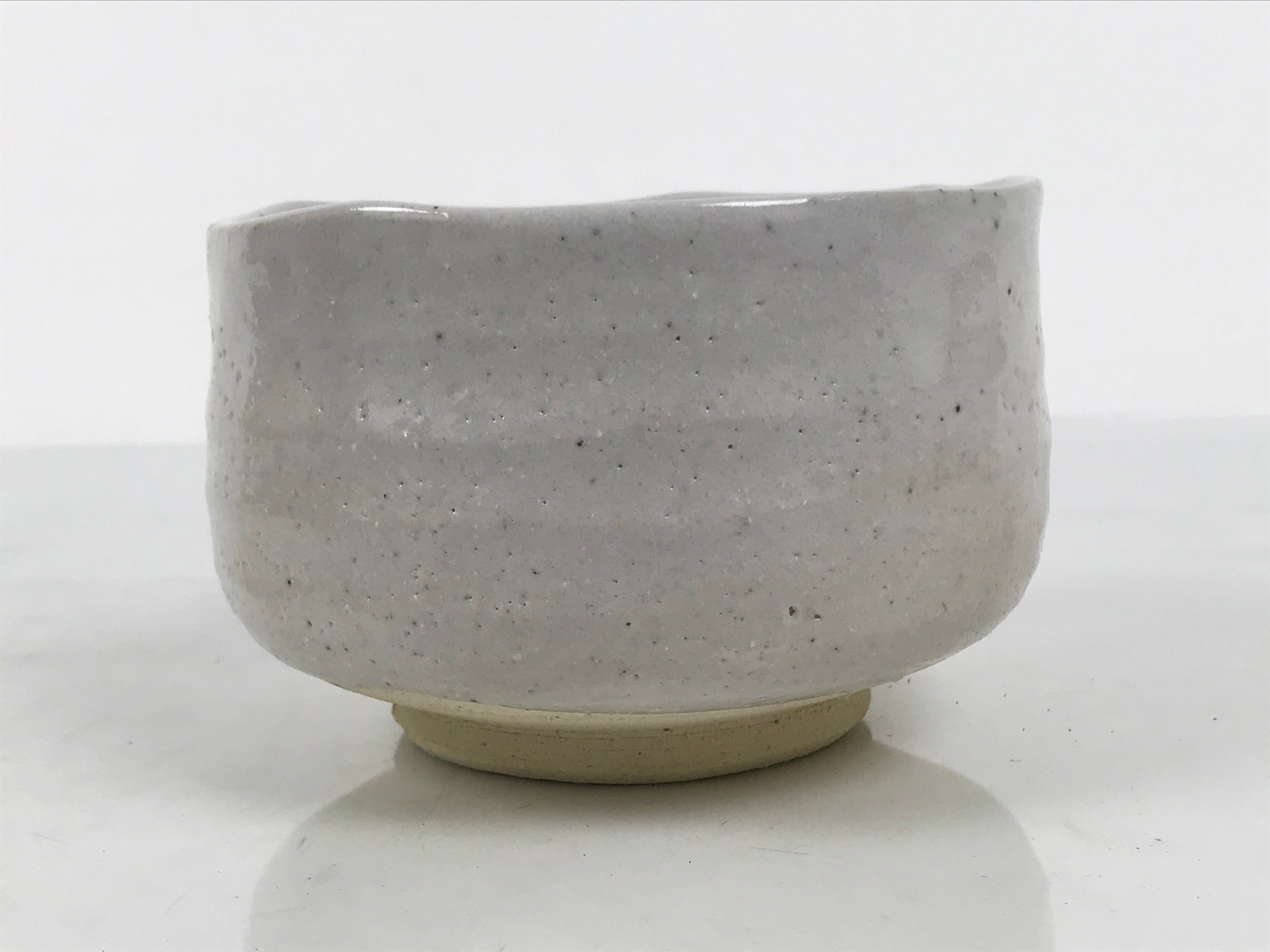Japanese Ceramic Green Tea Bowl Matcha Chawan Pottery Shino Ware White CHB163