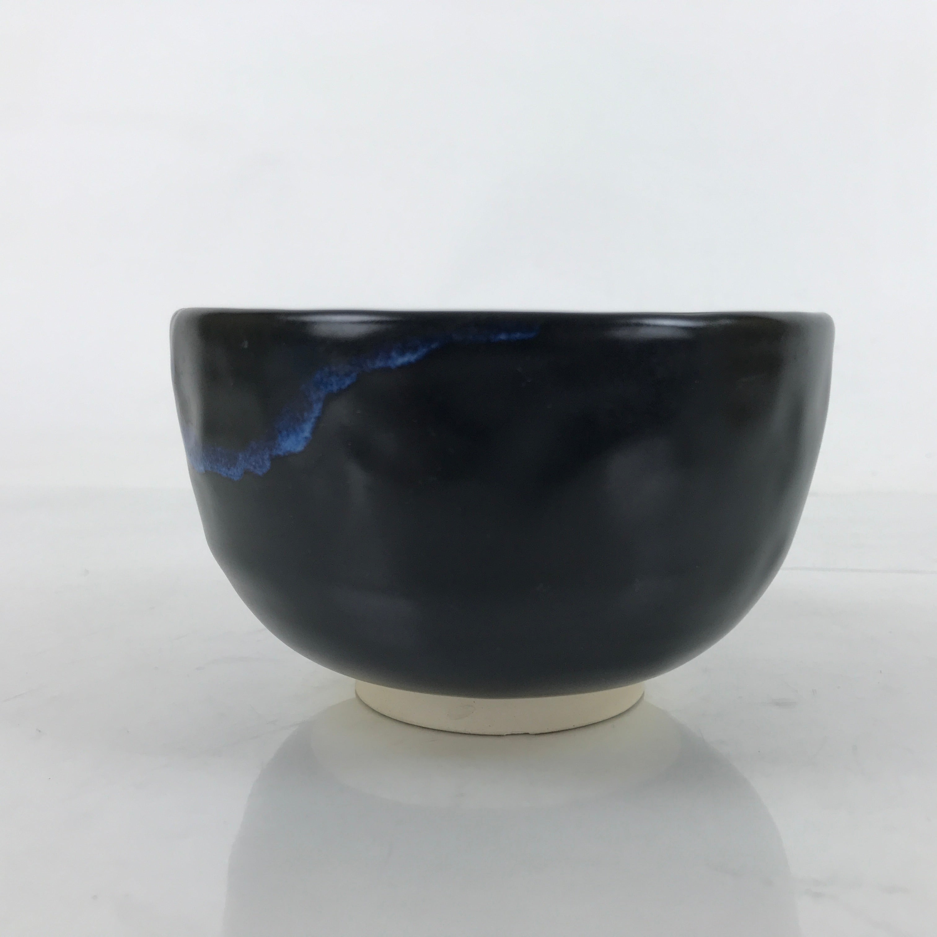 Japanese Ceramic Green Tea Bowl Matcha Chawan Vtg Black Blue White HB82