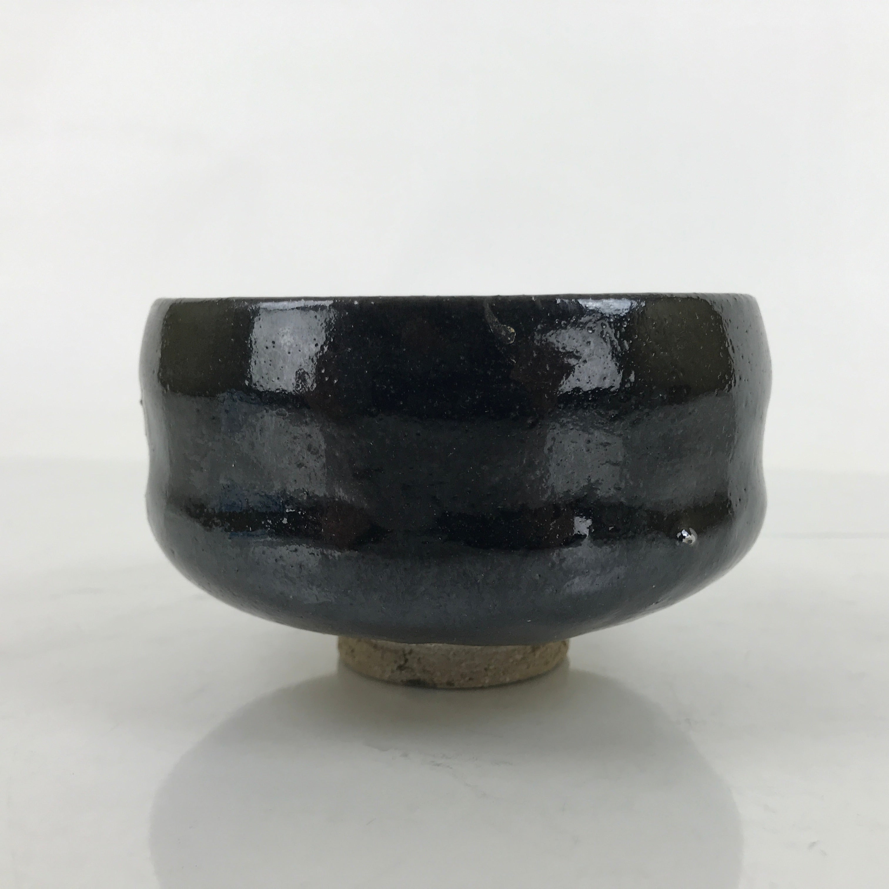 Japanese Ceramic Green Tea Bowl Matcha Chawan Vtg Black Glossy CHB76
