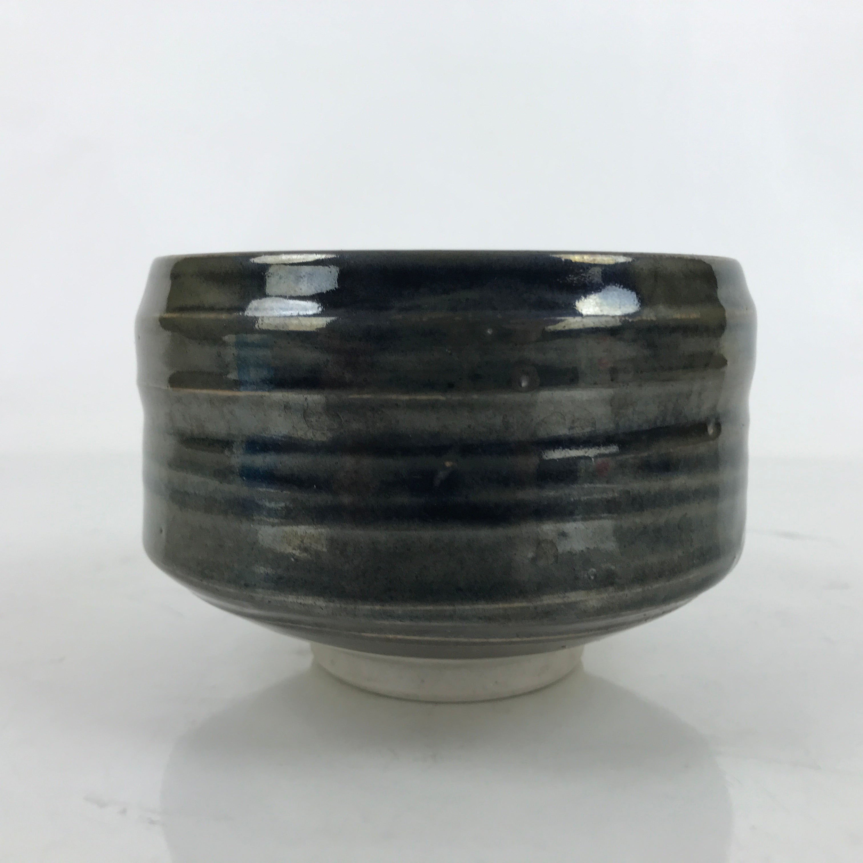 Japanese Ceramic Green Tea Bowl Matcha Chawan Vtg Gray Black Glossy CHB89