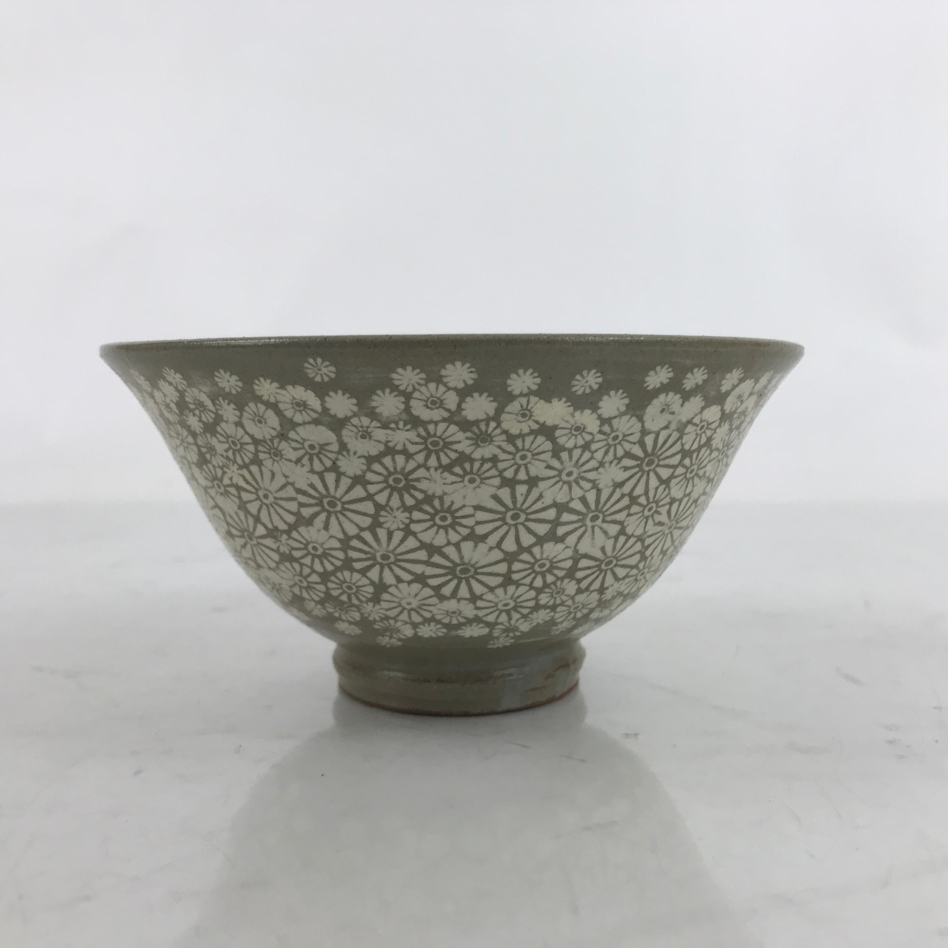 Japanese Ceramic Green Tea Bowl Matcha Chawan Vtg Mishima Gray Floral CHB74