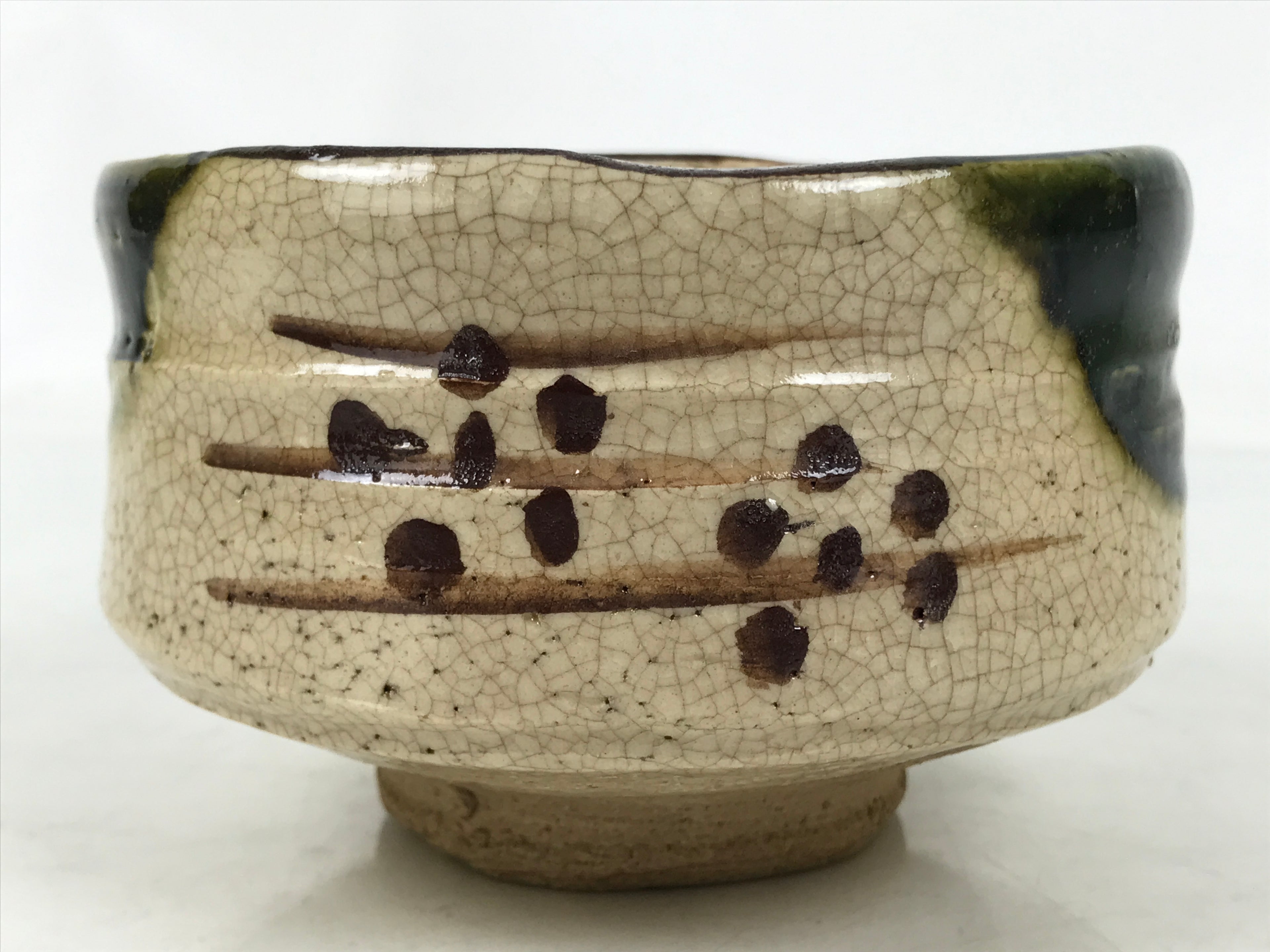 Japanese Ceramic Green Tea Bowl Matcha Chawan Vtg Oribe Beige Brown CHB101