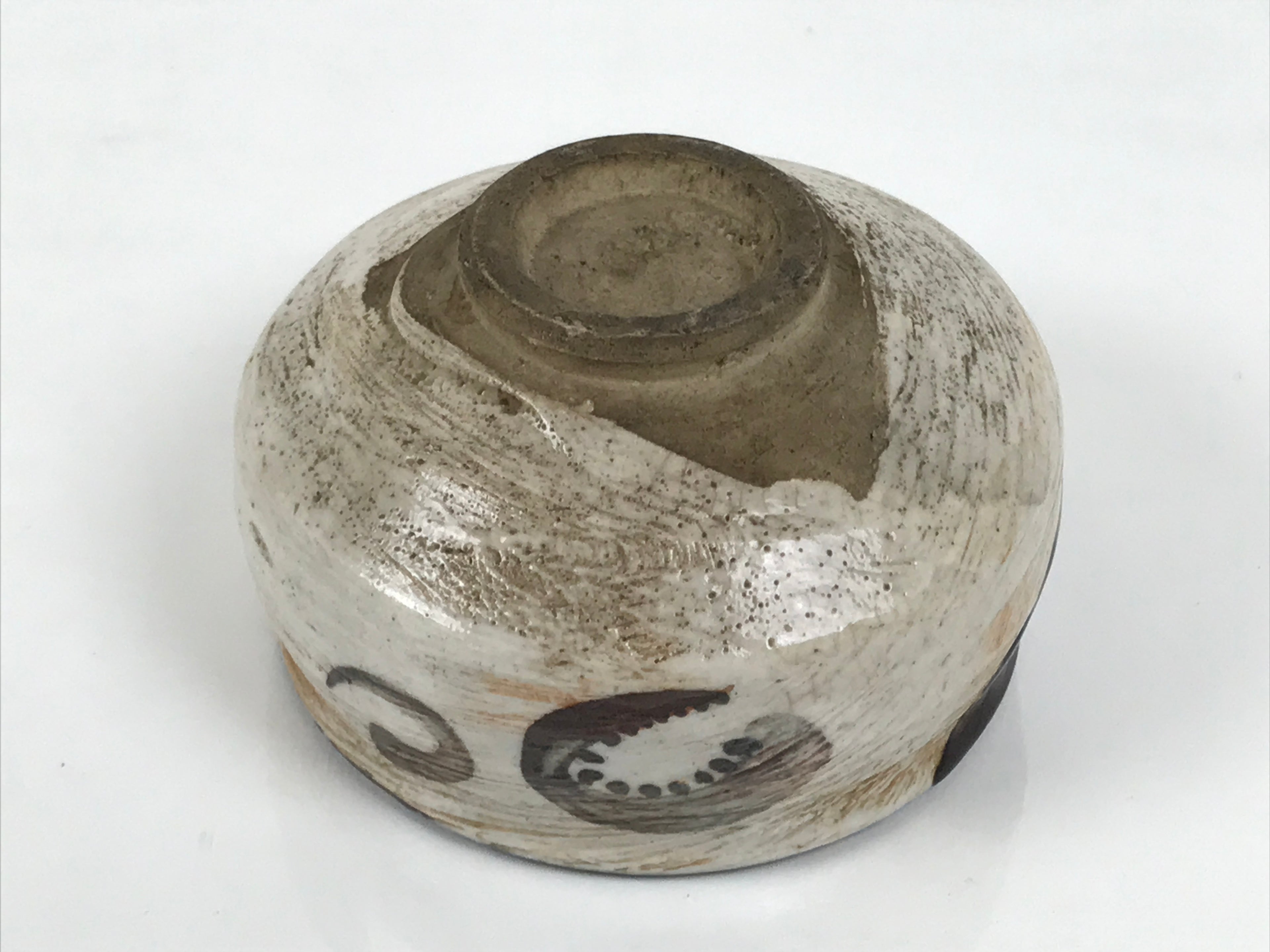 Japanese Ceramic Green Tea Bowl Matcha Chawan Vtg Pottery Brown White CHB156