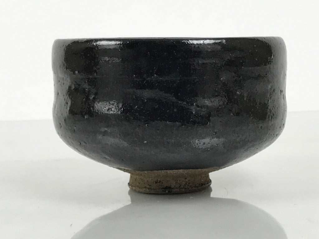 Japanese Ceramic Green Tea Bowl Matcha Chawan Vtg Pottery Glossy Black CHB153