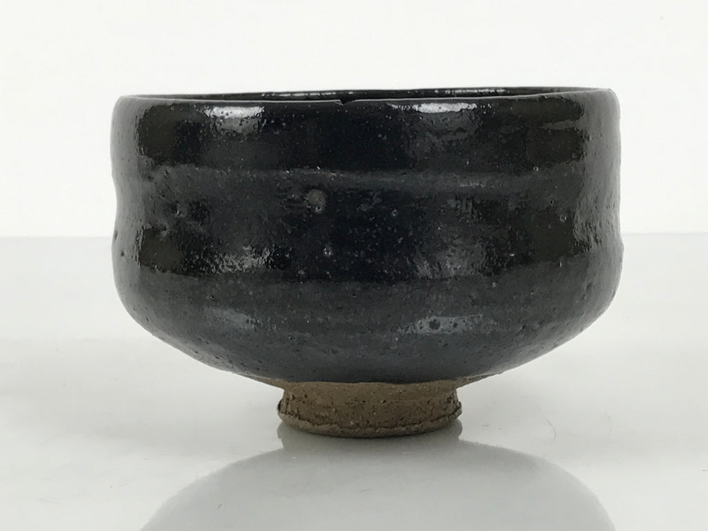 Japanese Ceramic Green Tea Bowl Matcha Chawan Vtg Pottery Glossy Black CHB153